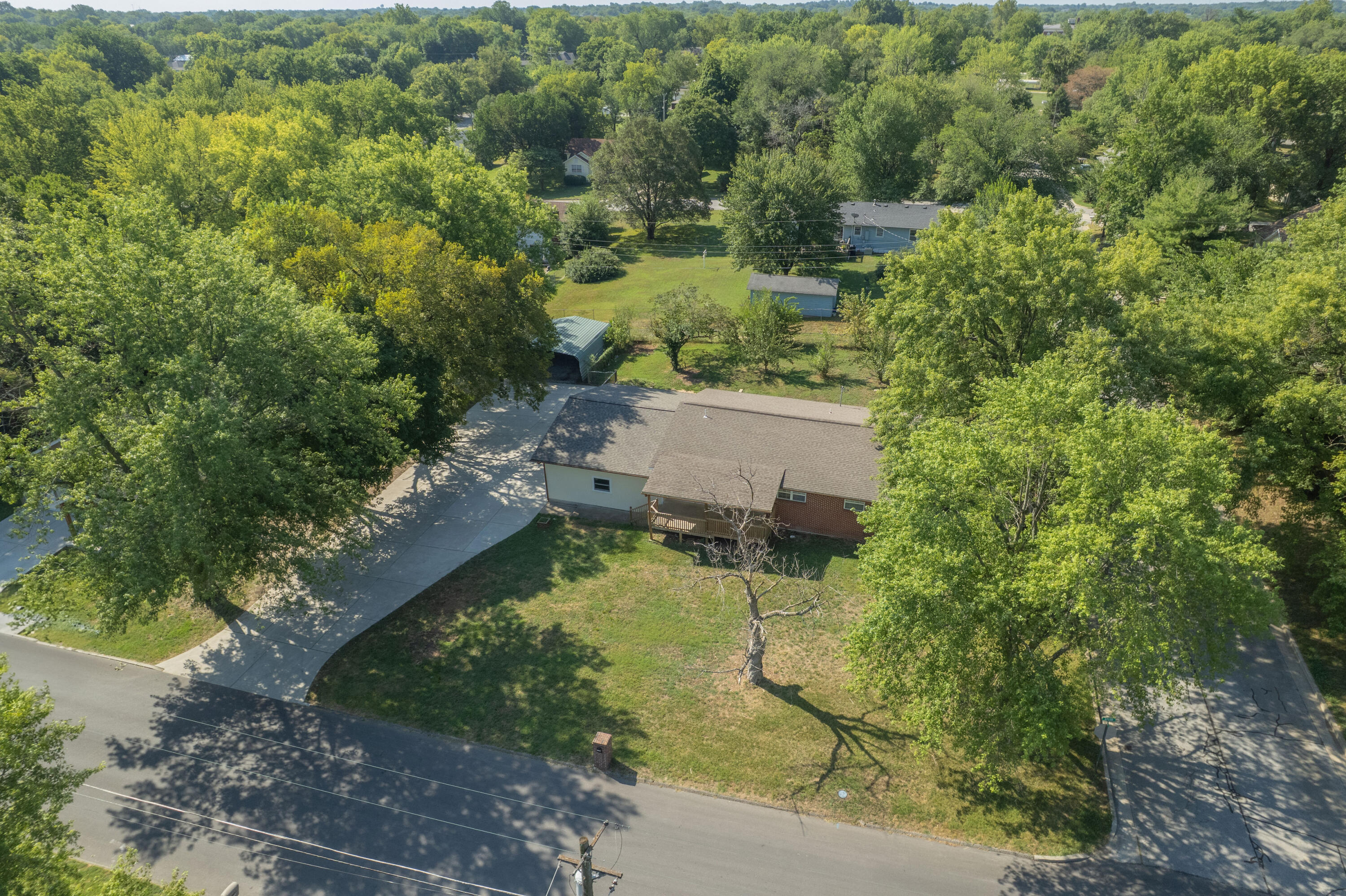 property viewer photo 44