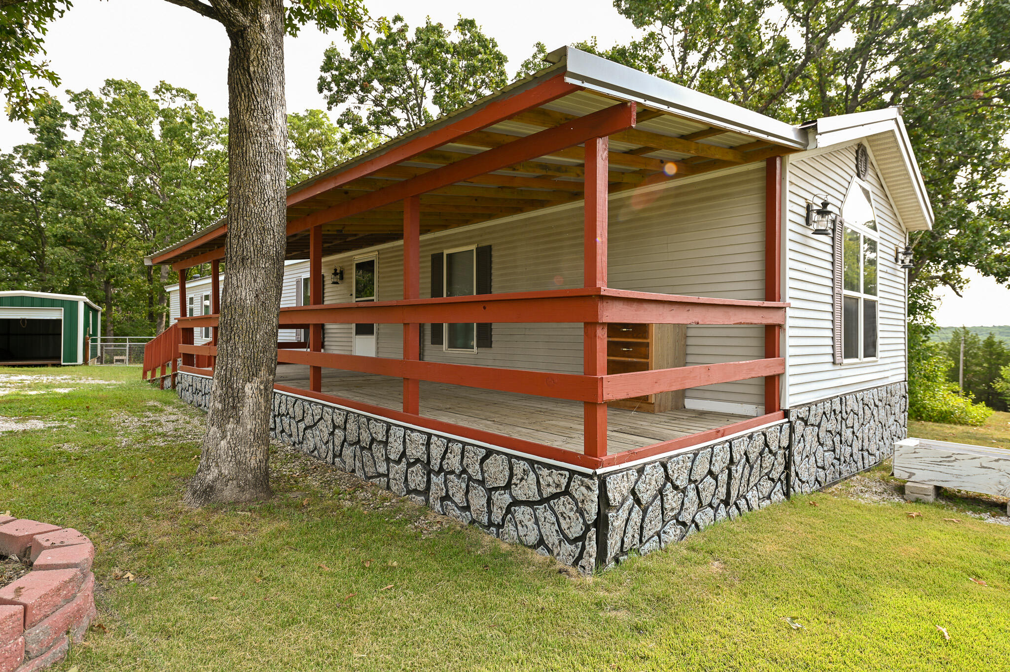 property viewer photo 1