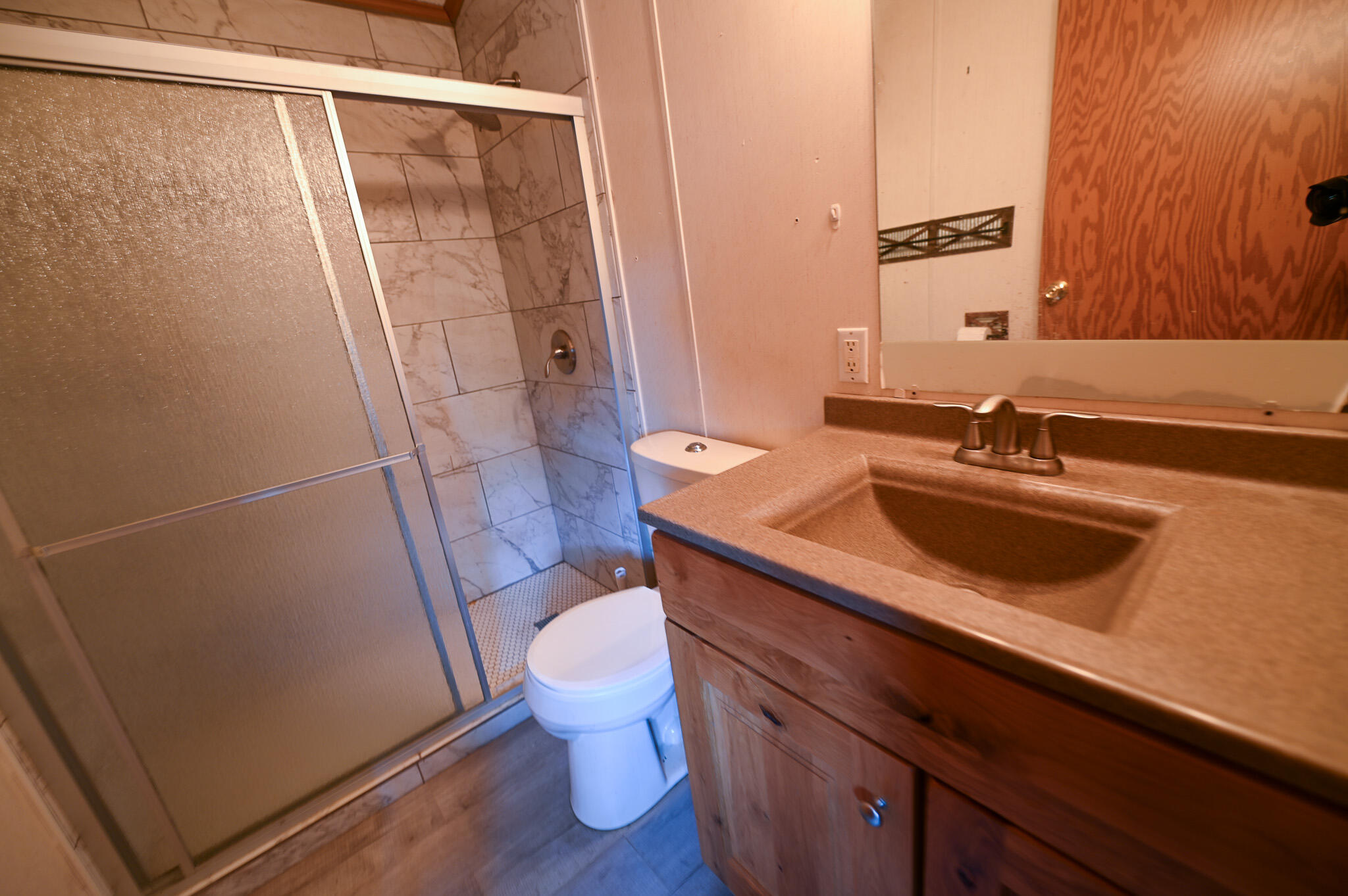 property viewer photo 16