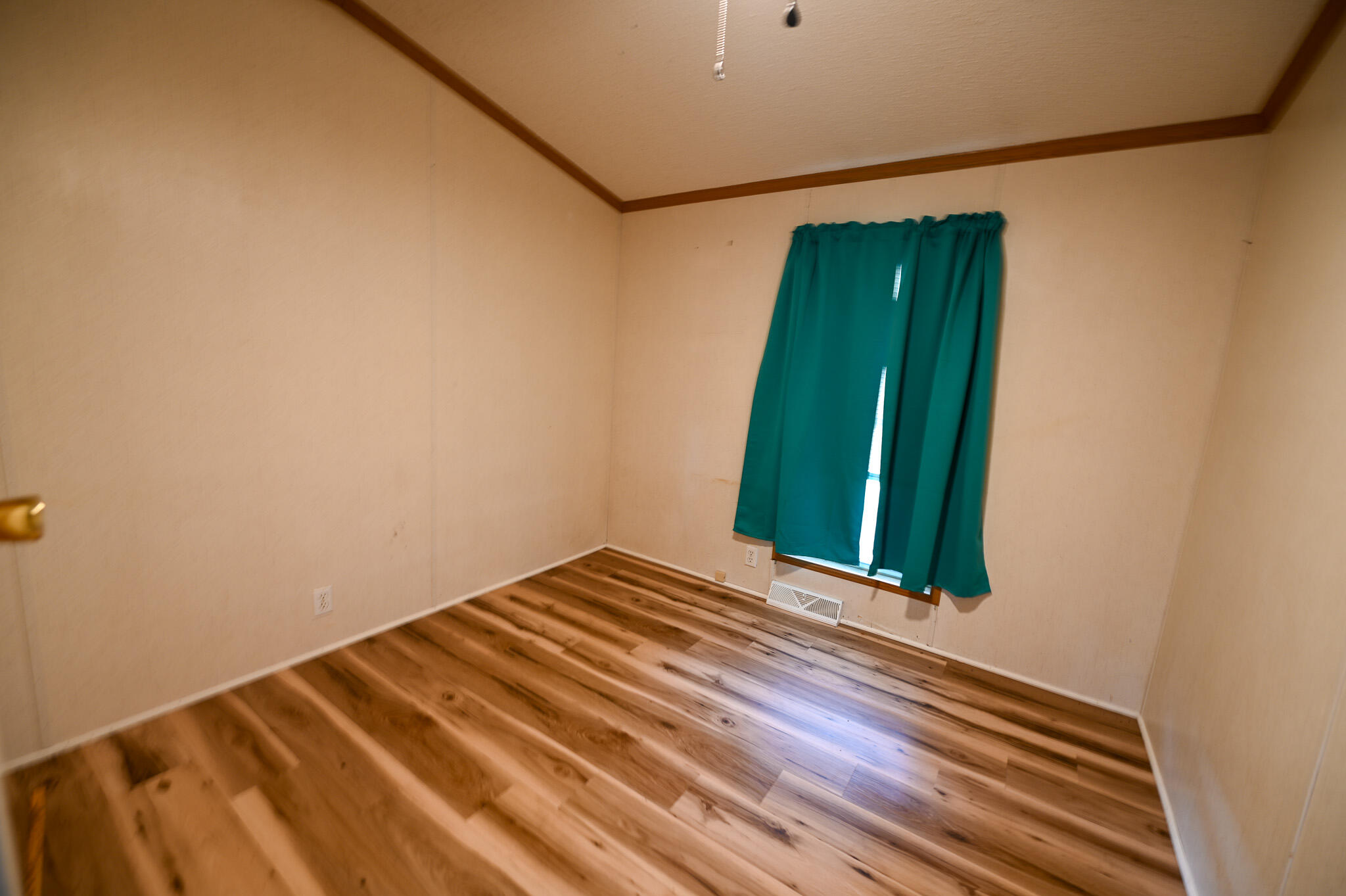 property viewer photo 18