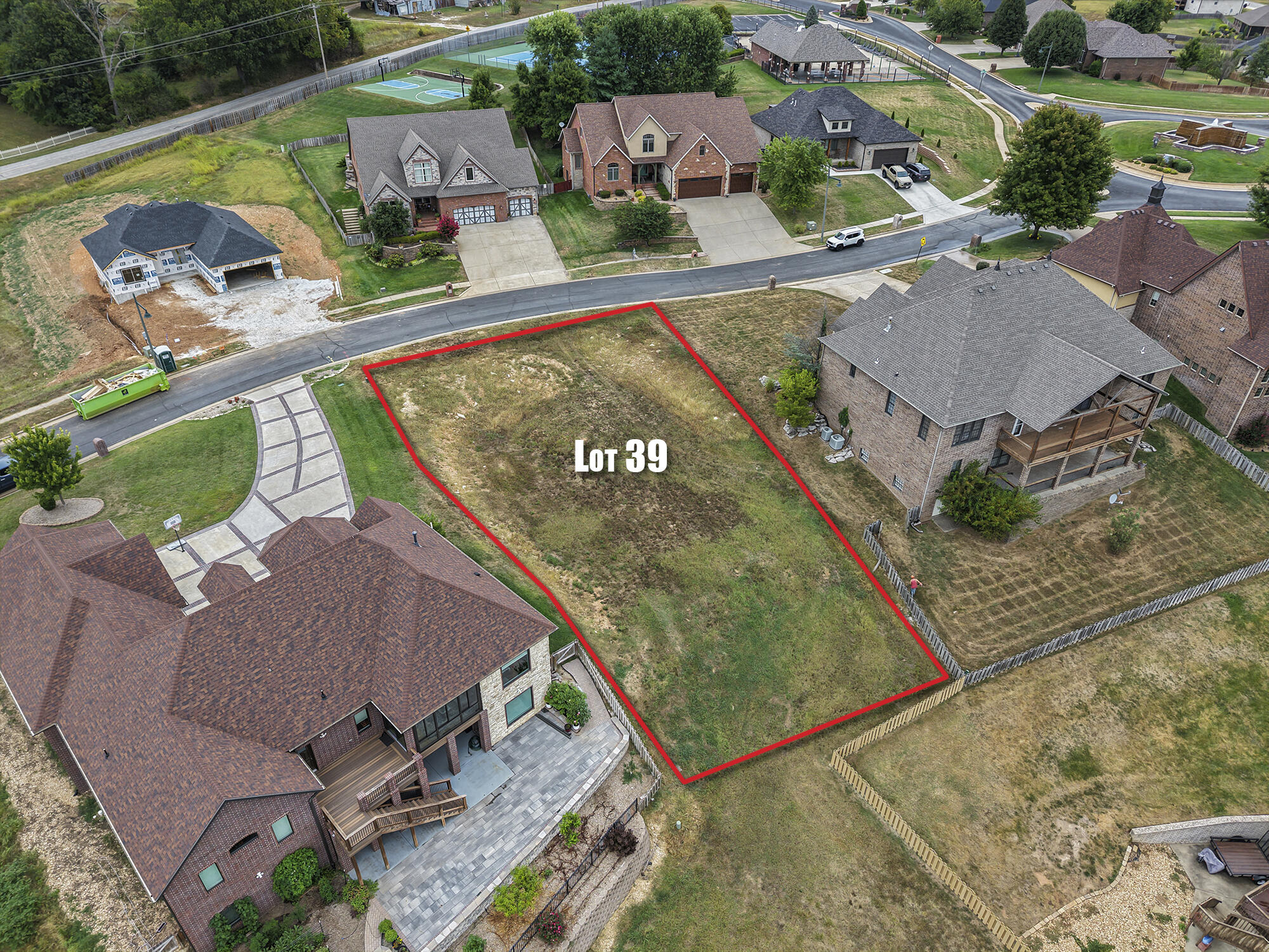 main property photo 3