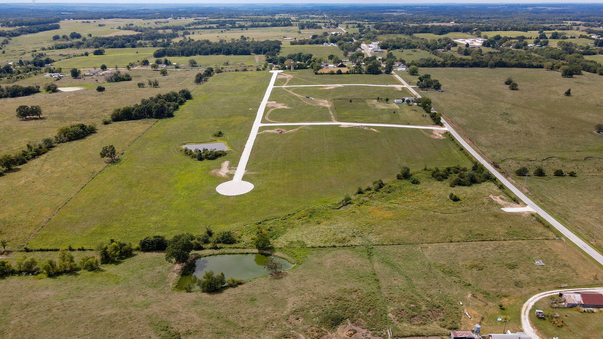 main property photo 13