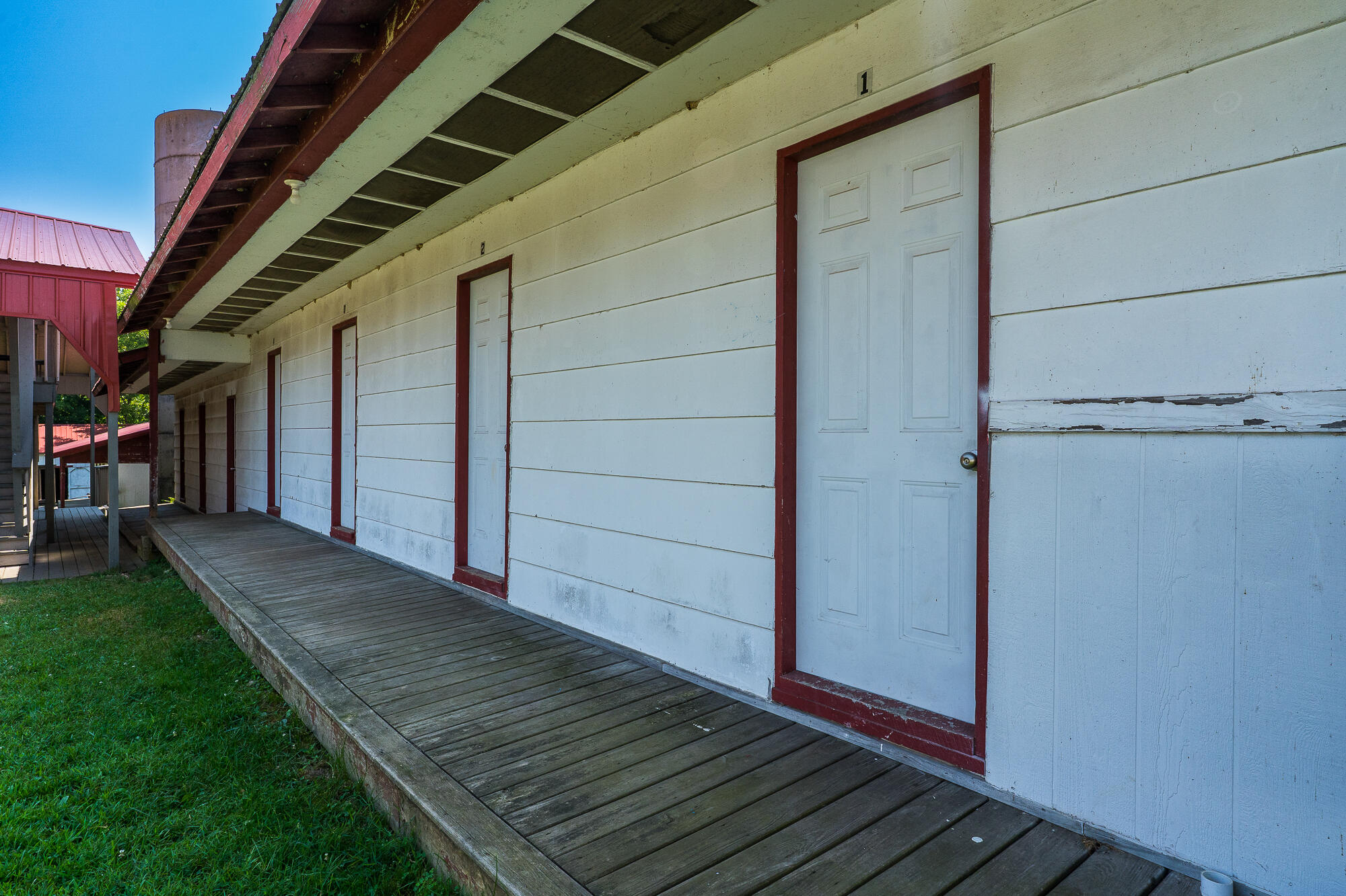 main property photo 38