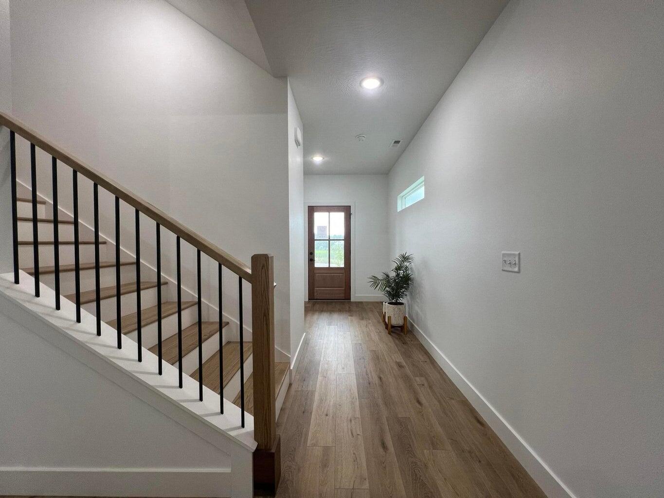 property viewer photo 10