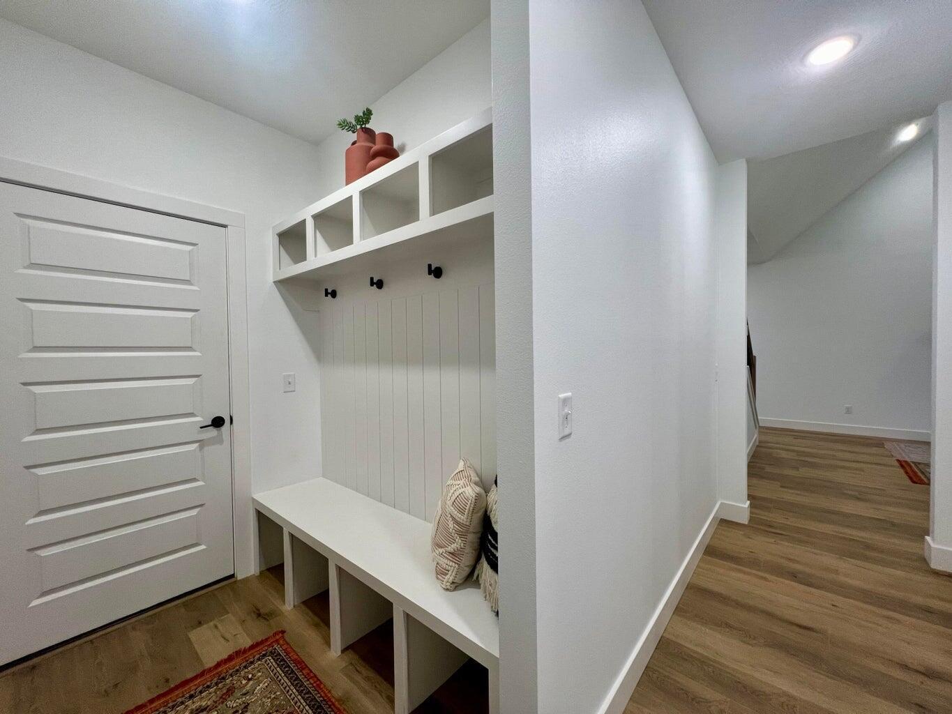 property viewer photo 16