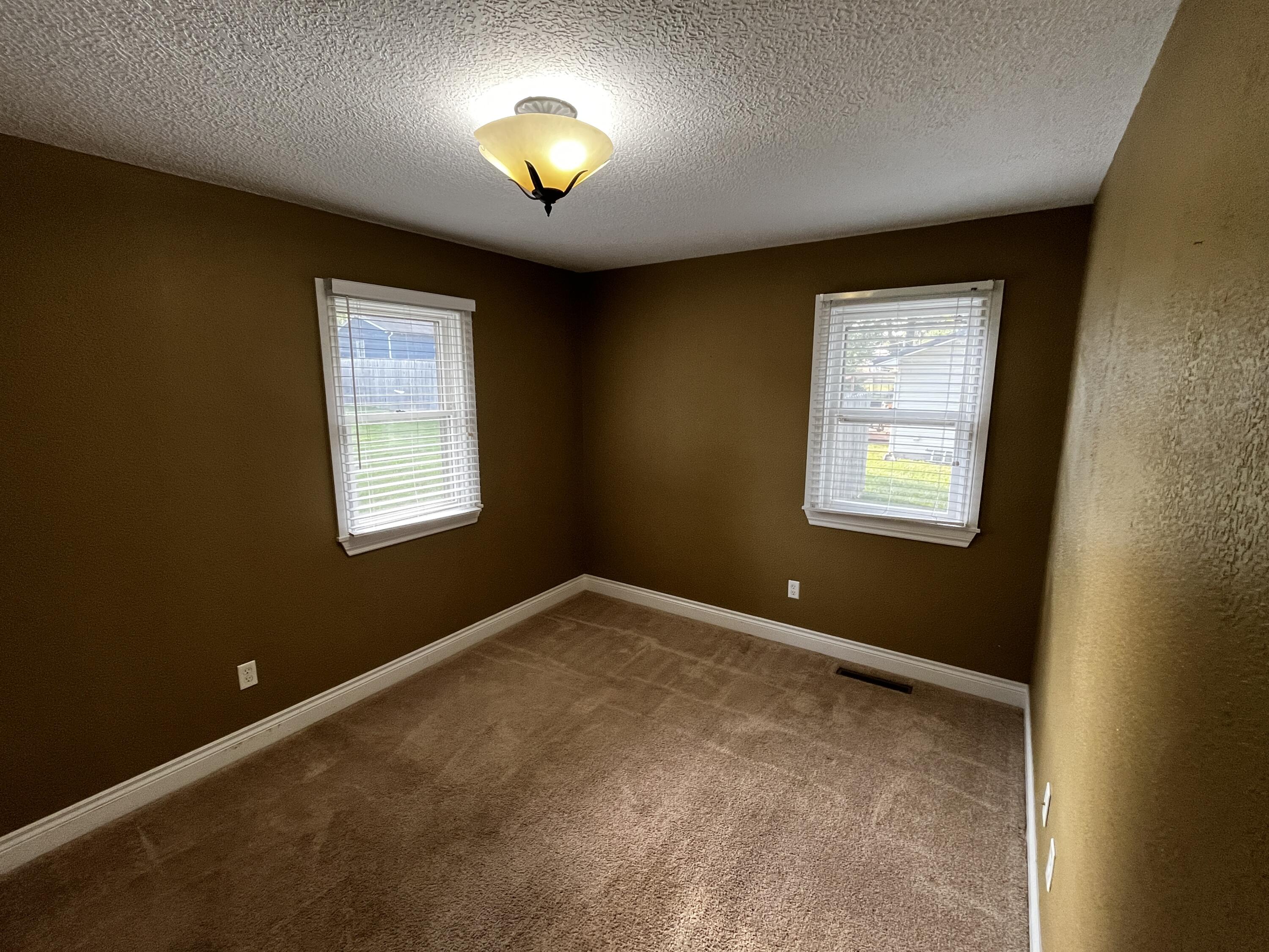 property viewer photo 13