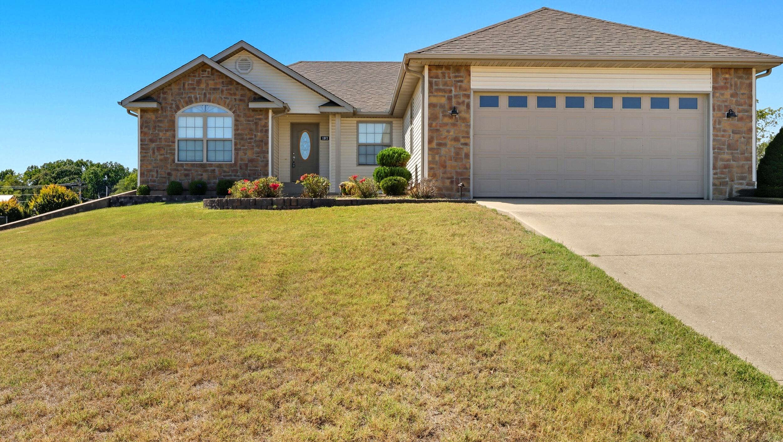 main property photo 0