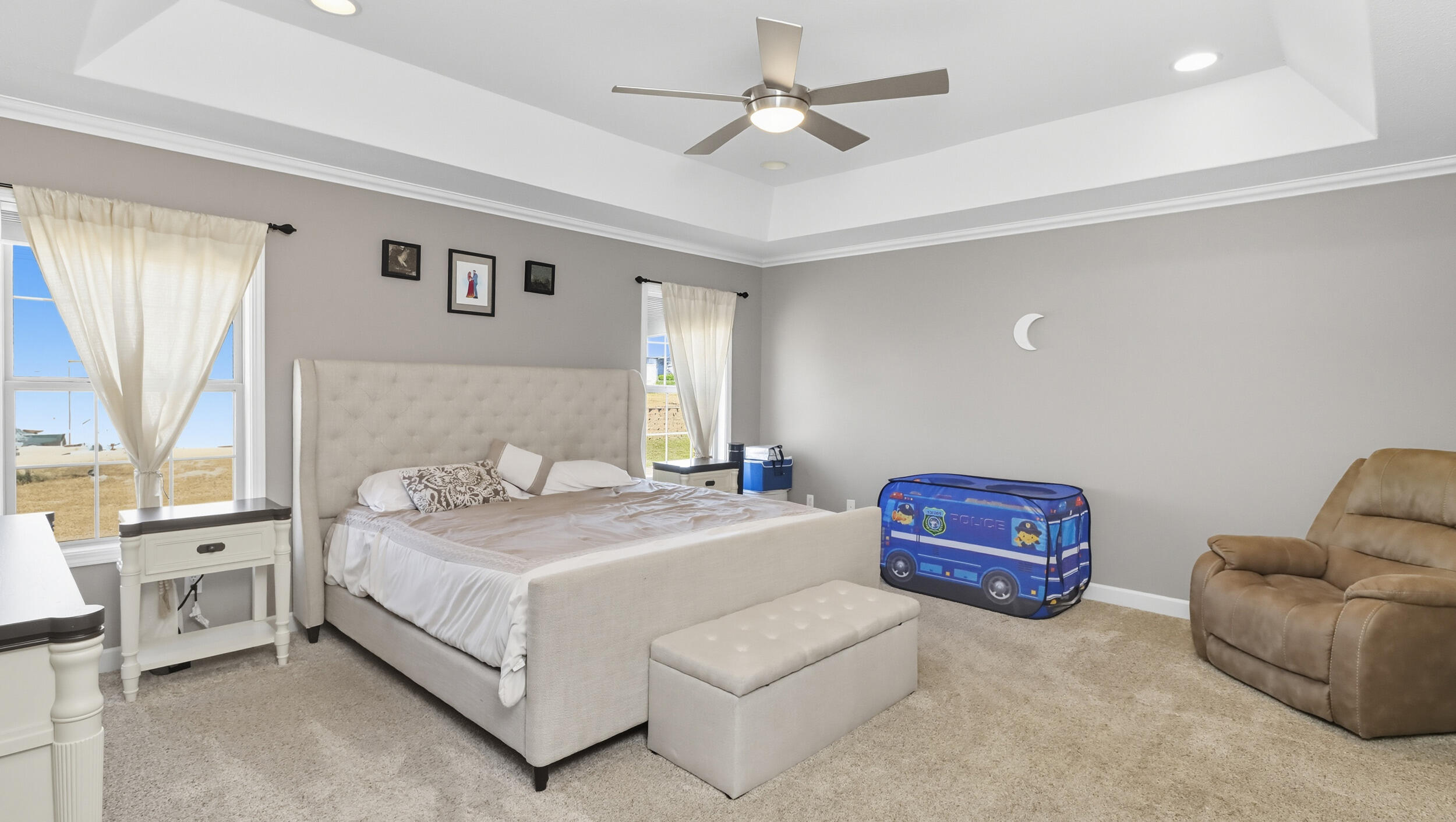 property viewer photo 10