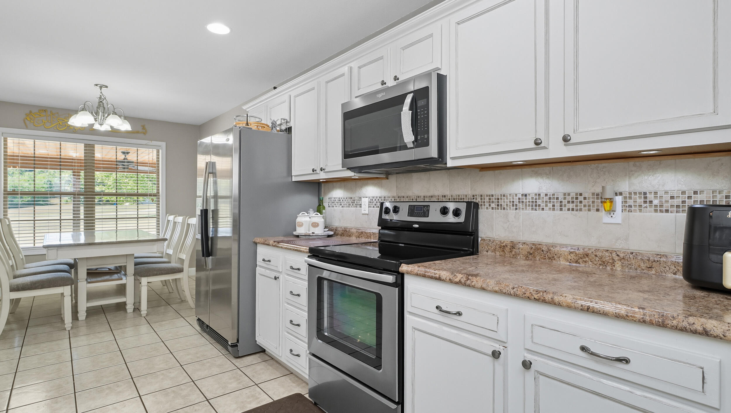 property viewer photo 16