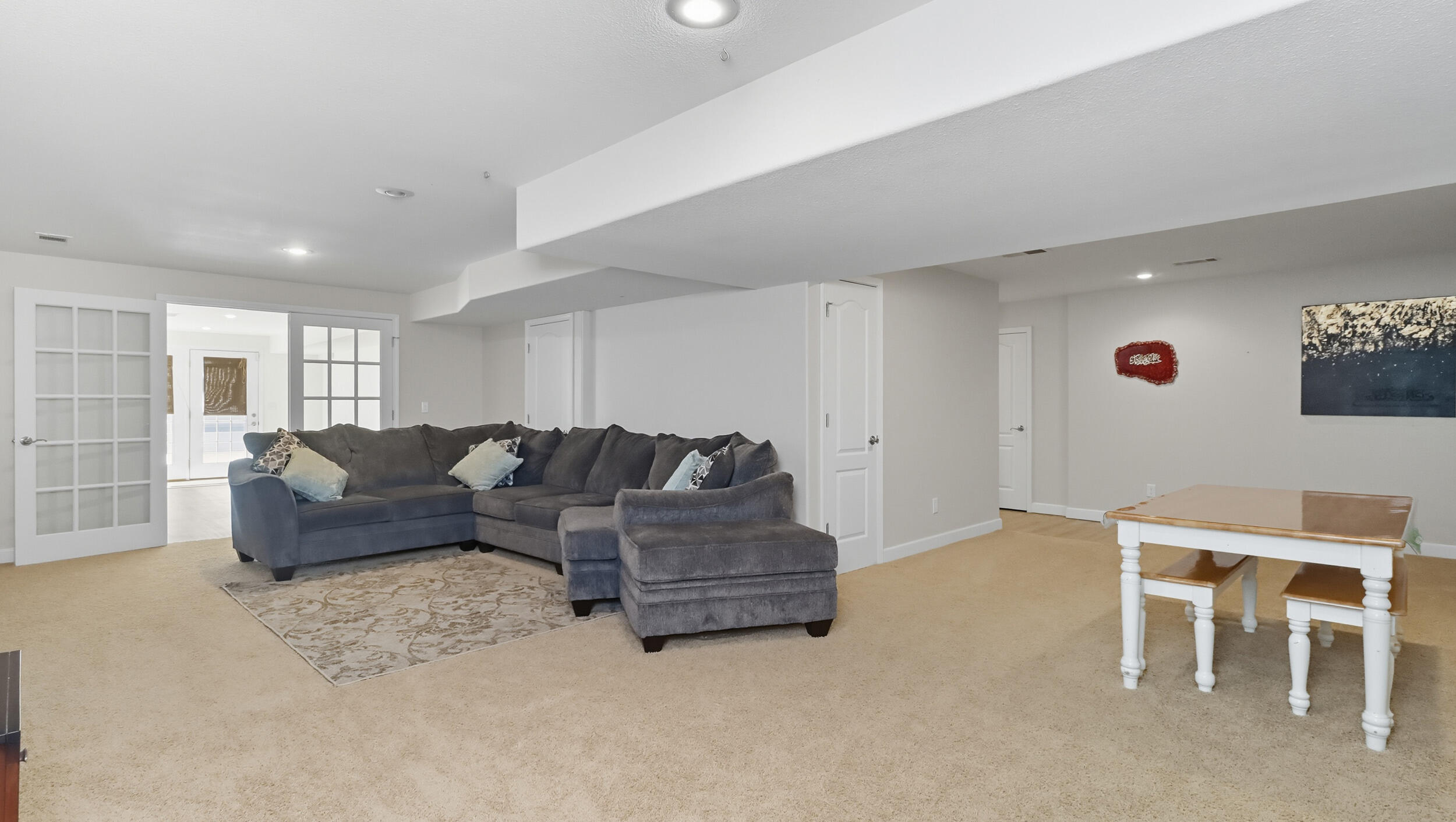 property viewer photo 24