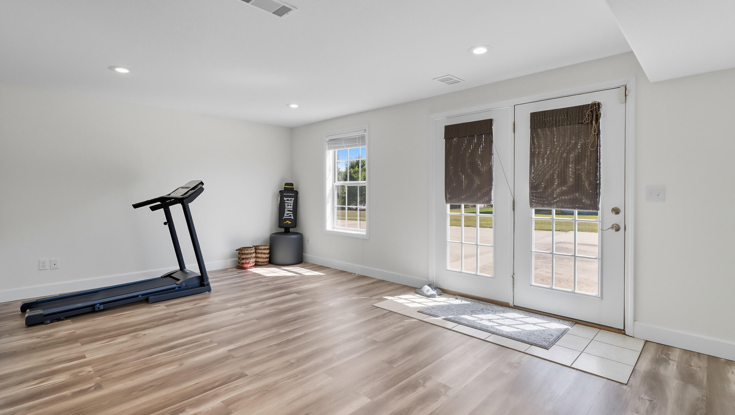 property viewer photo 27