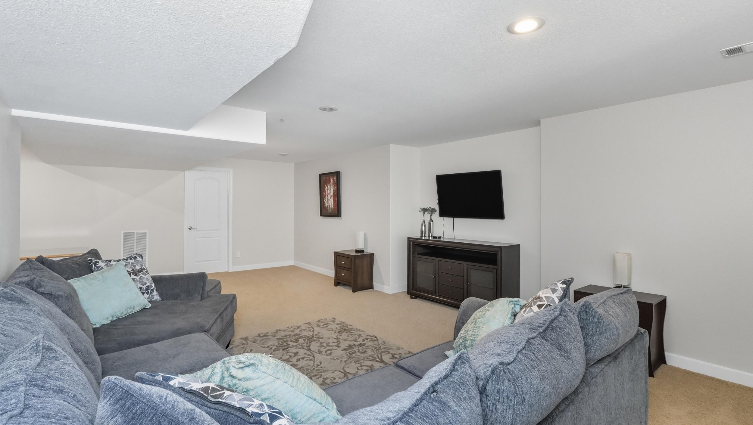 property viewer photo 28