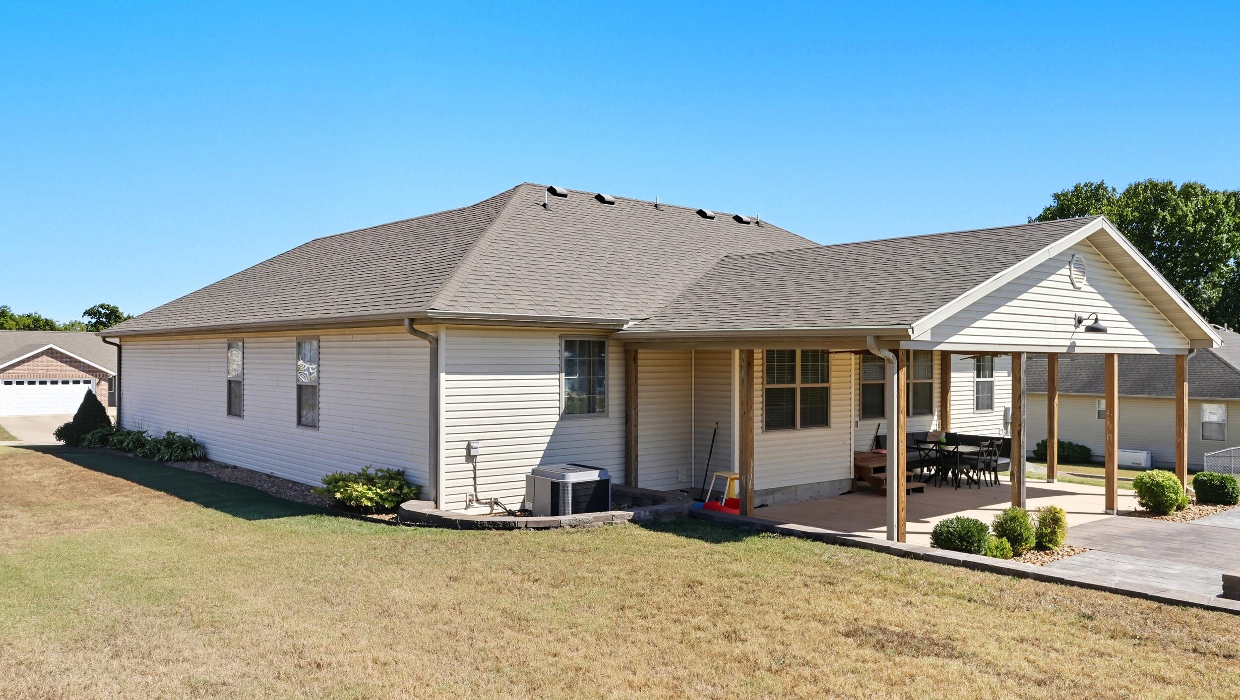 property viewer photo 5