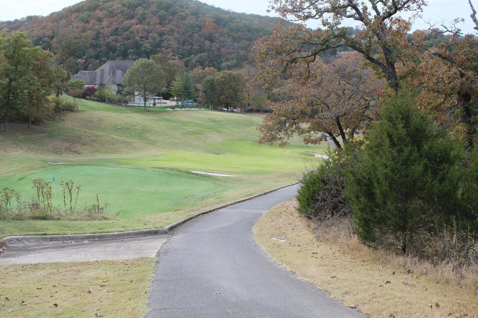 main property photo 10