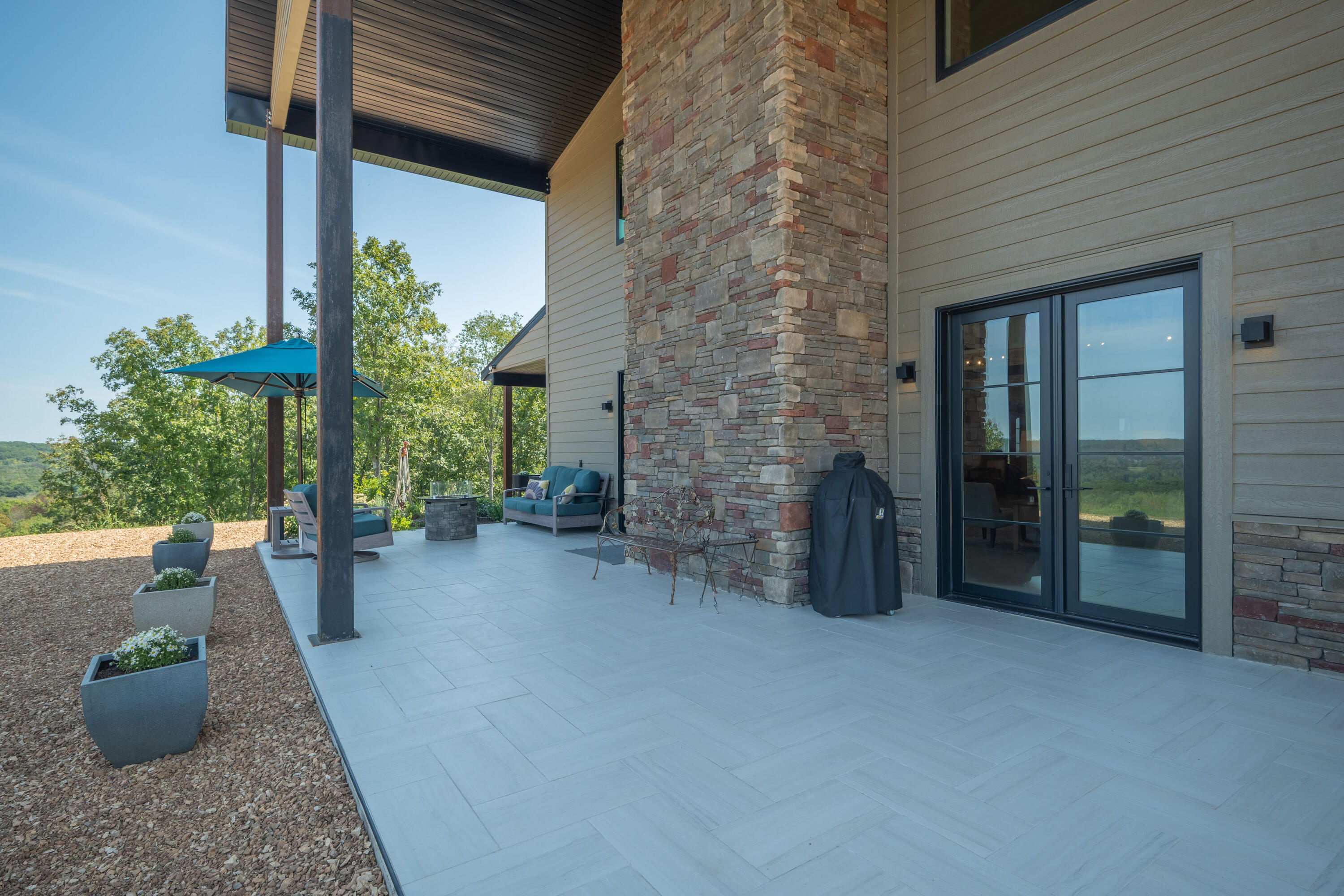 main property photo 56