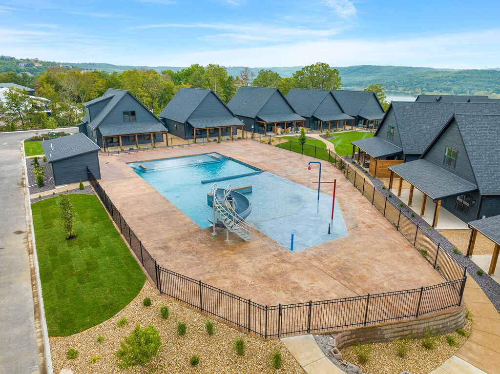 main property photo 60