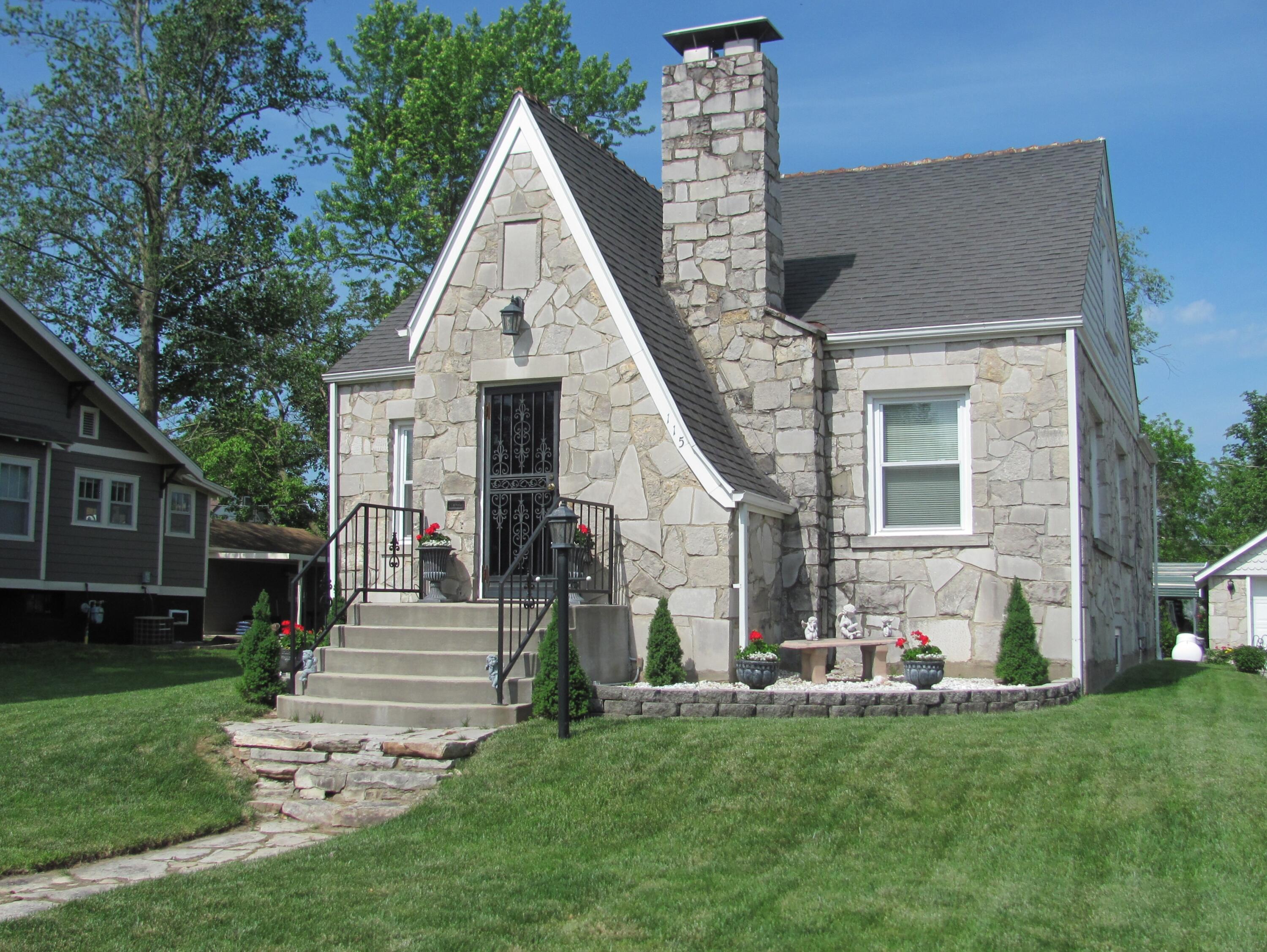 main property photo 1