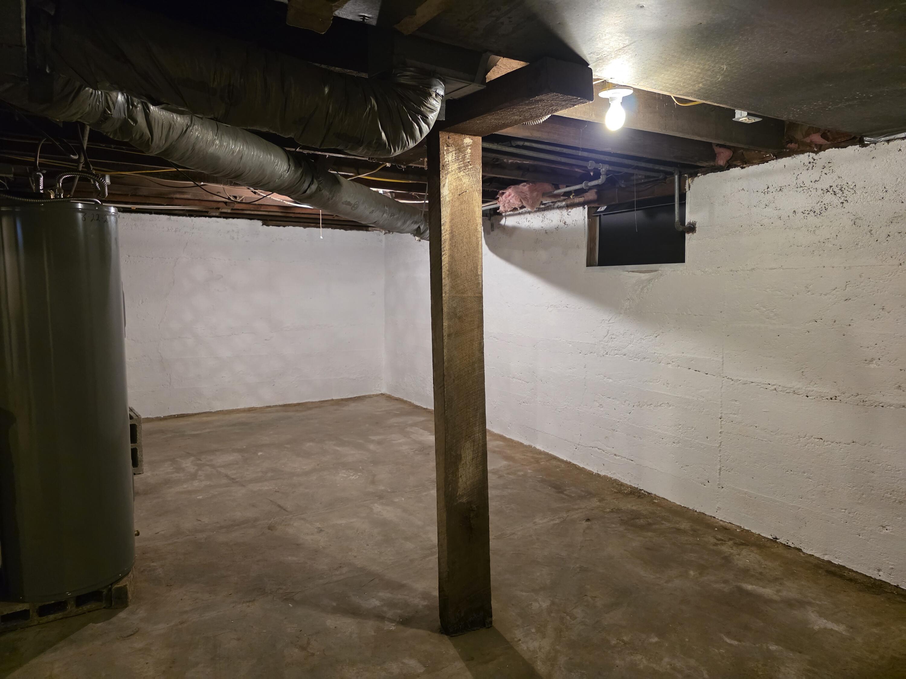 main property photo 48