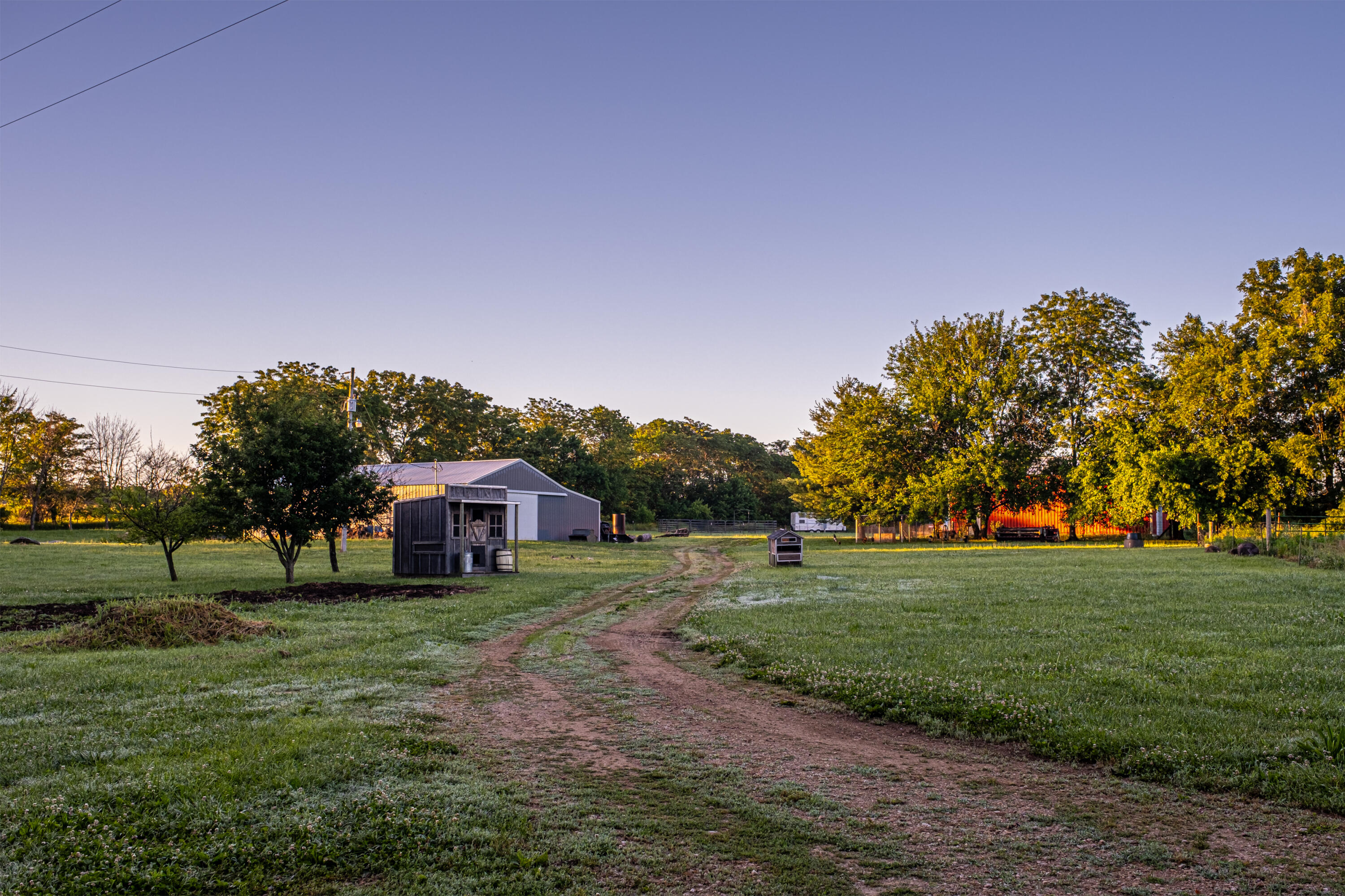 main property photo 10