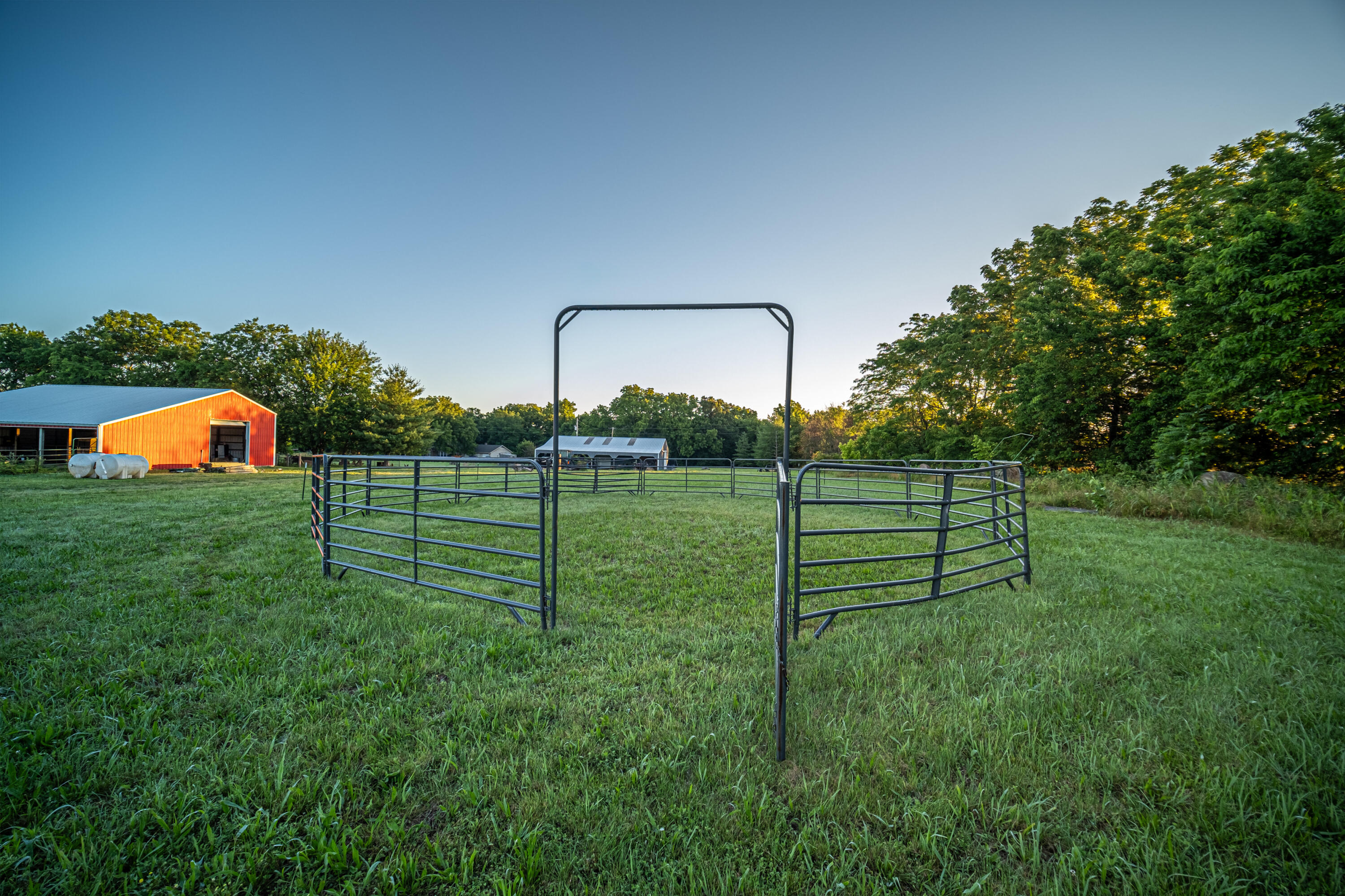 main property photo 5