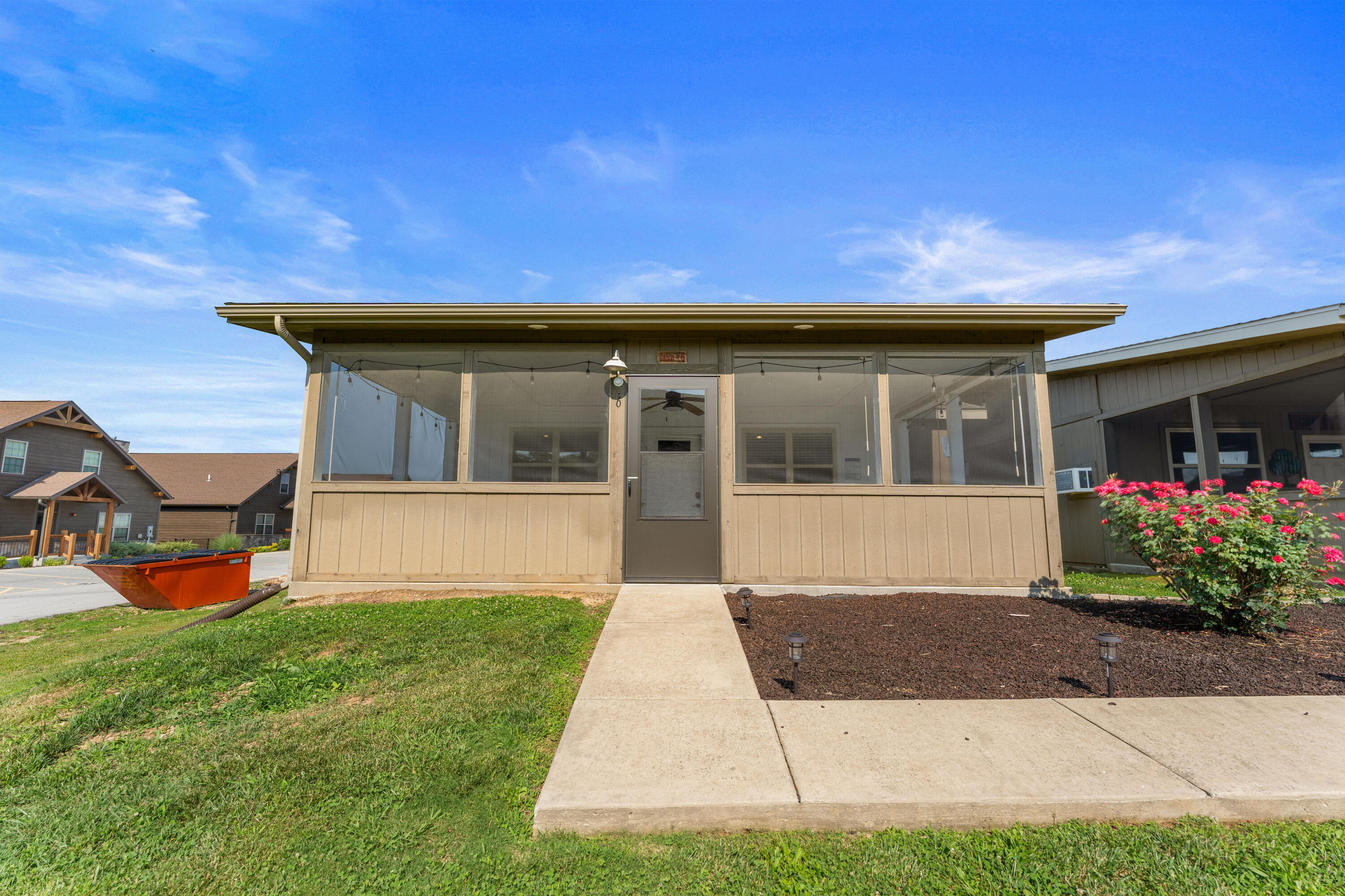 property viewer photo 1