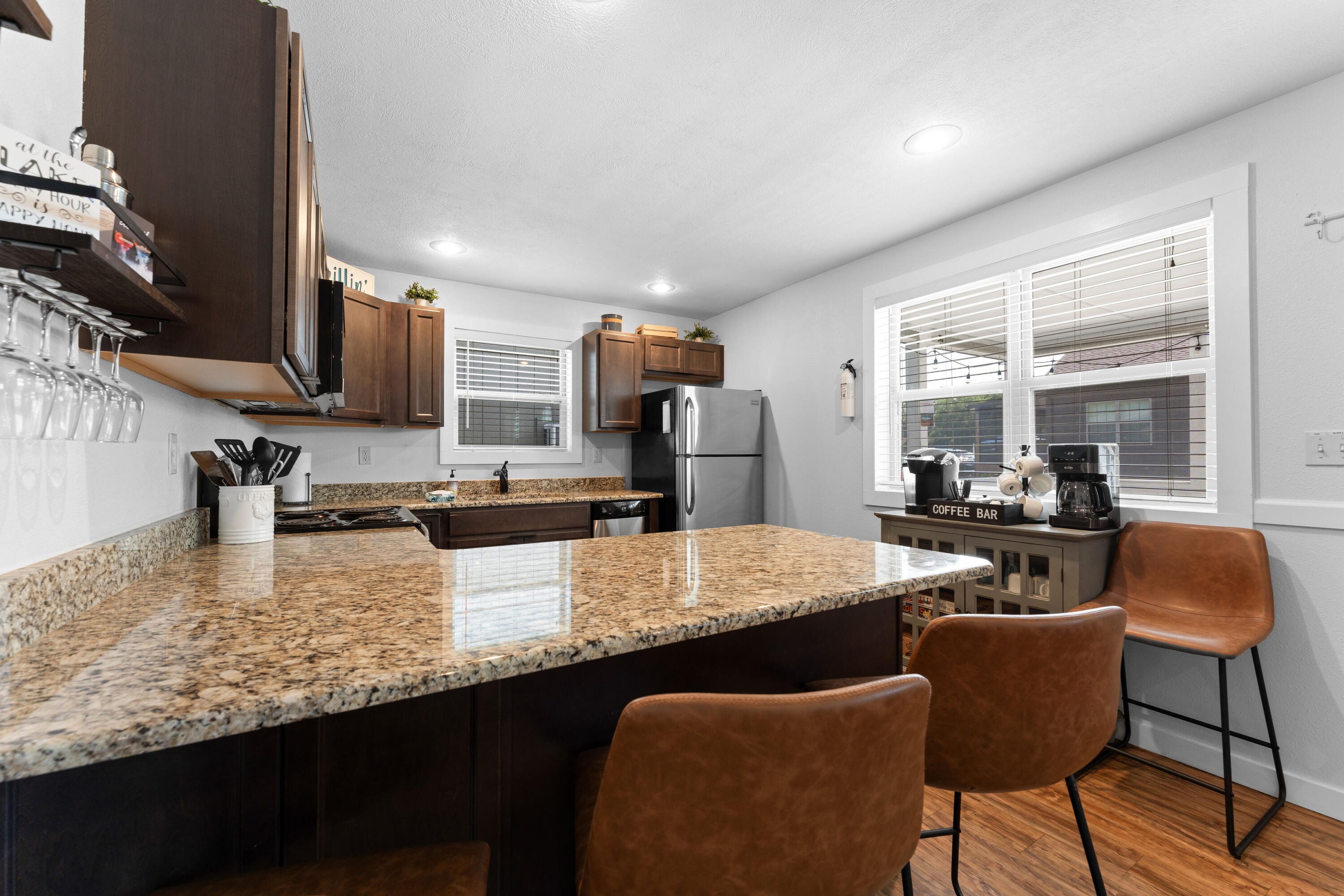 property viewer photo 11