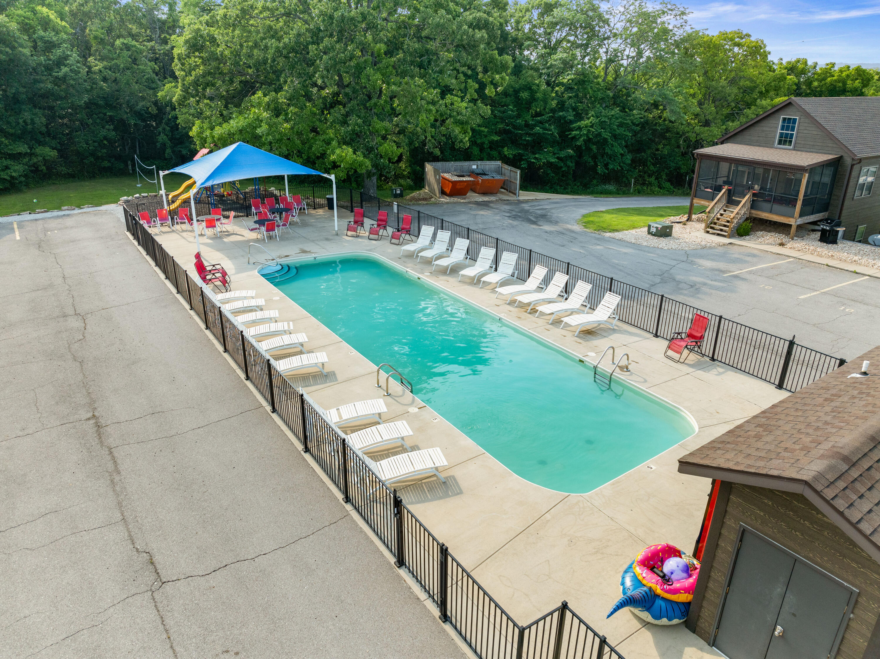 property viewer photo 41