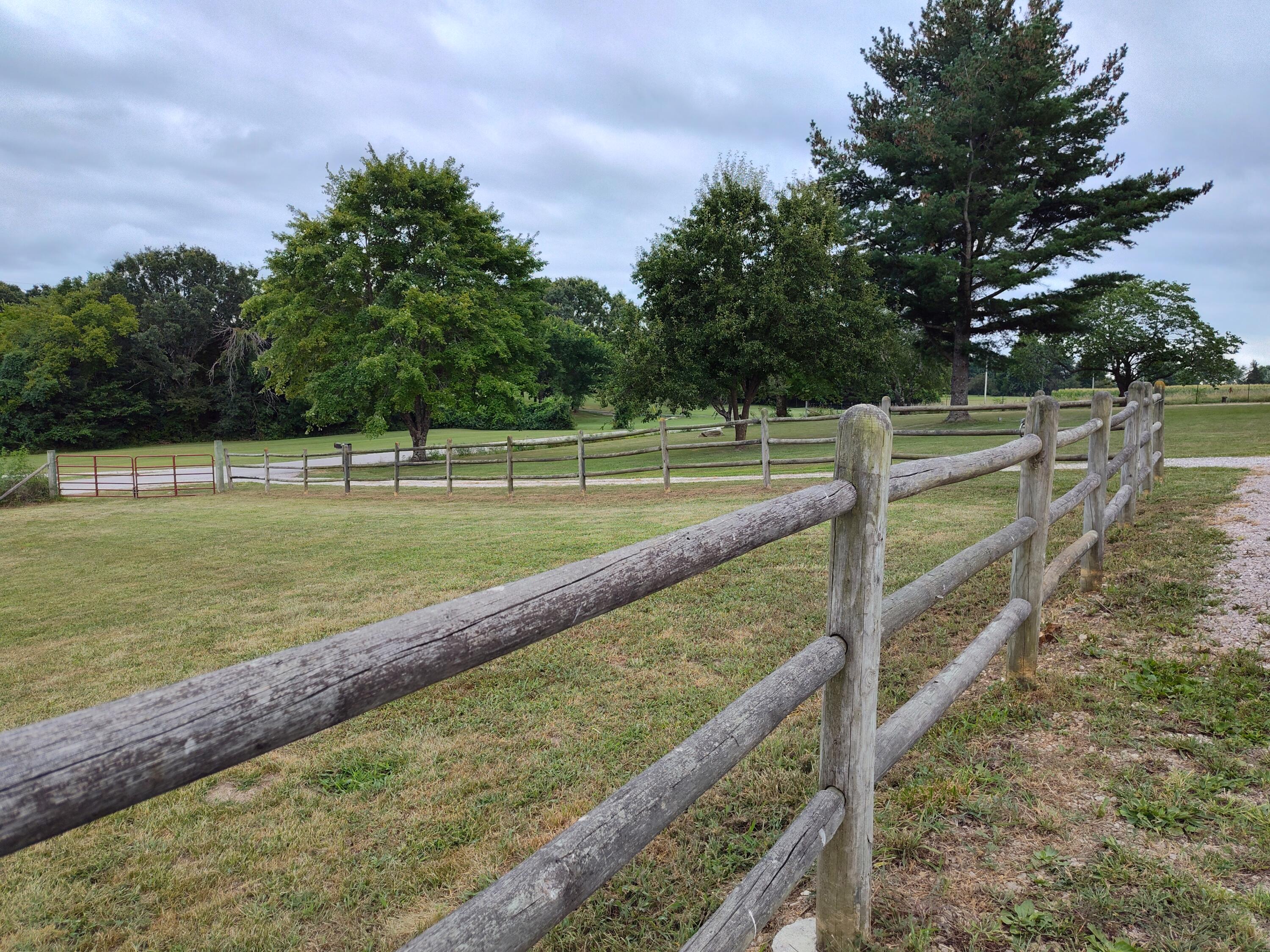 property viewer photo 30