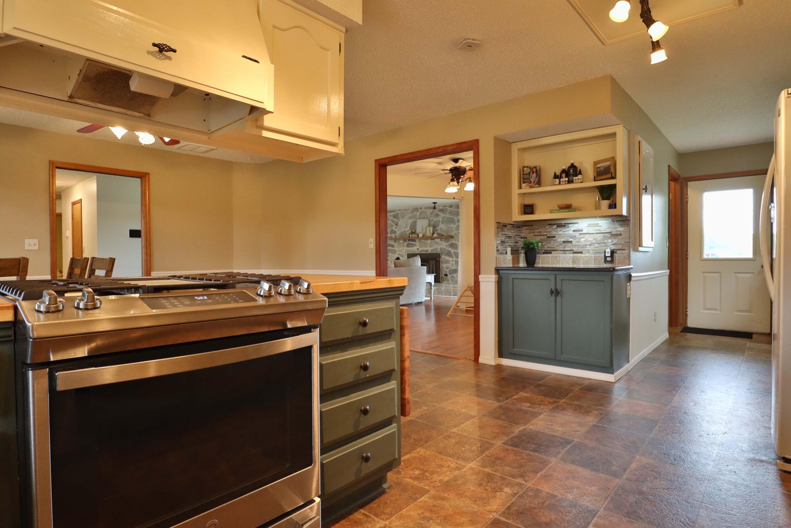 property viewer photo 7