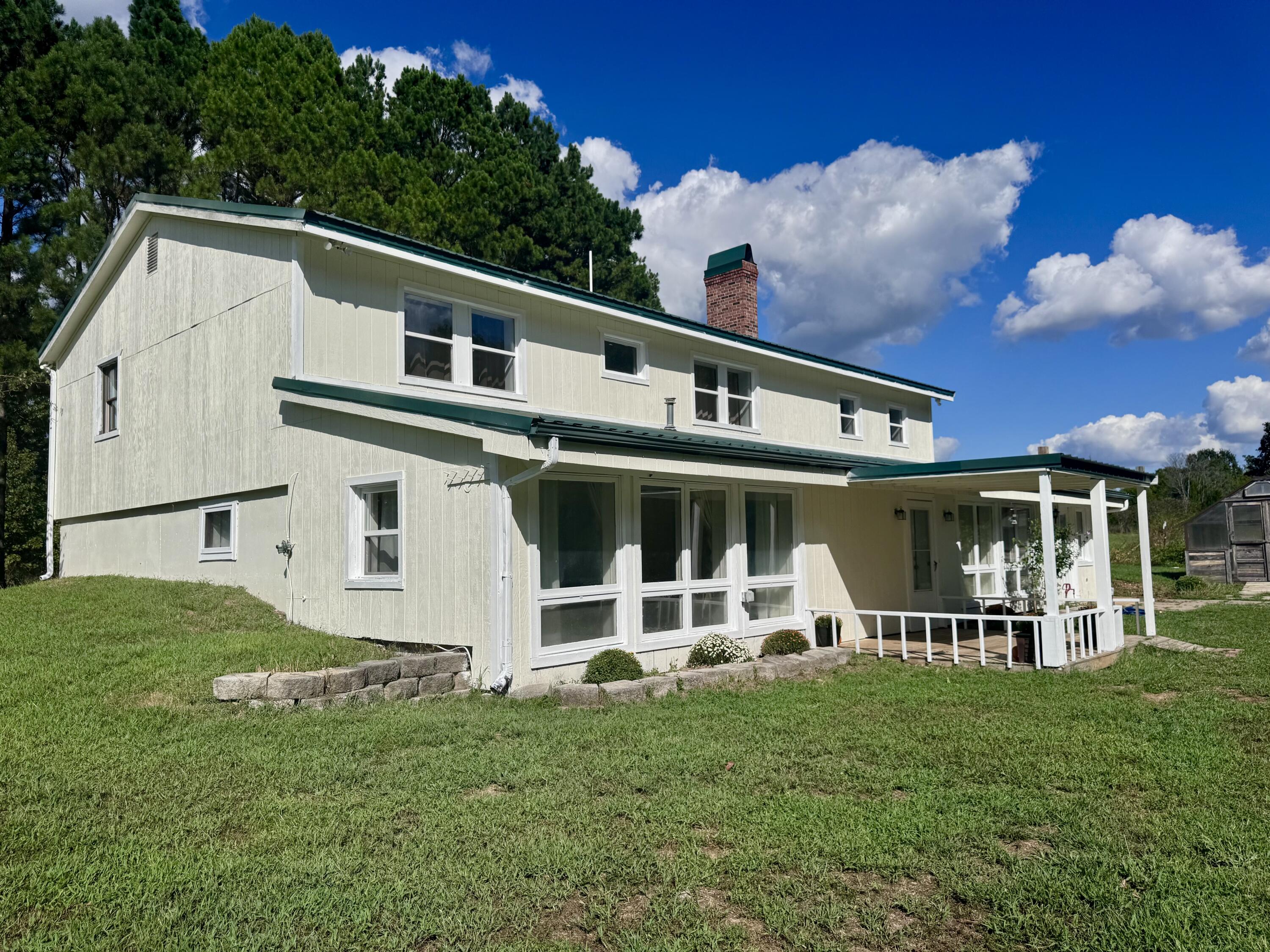main property photo 4