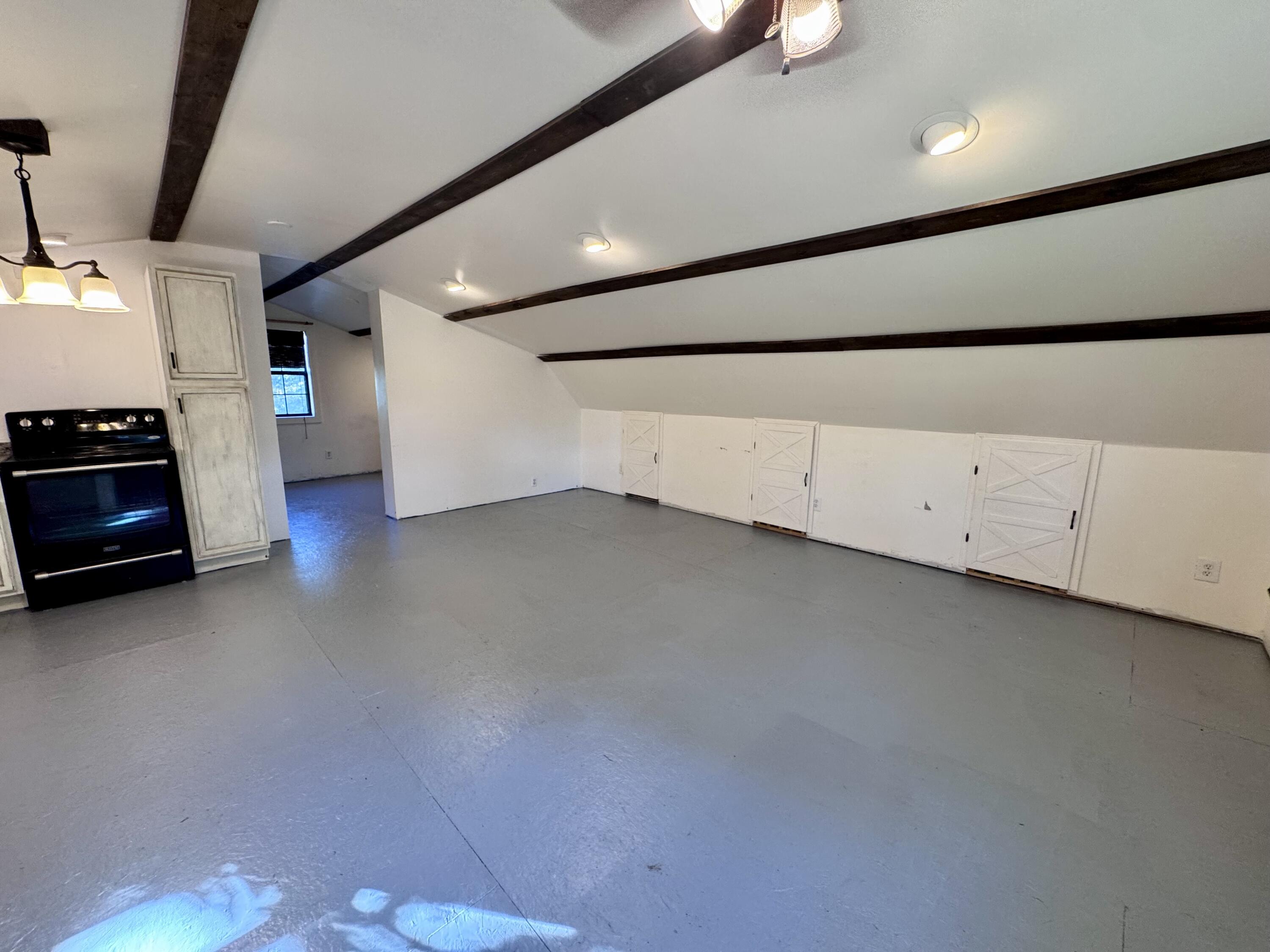 main property photo 61