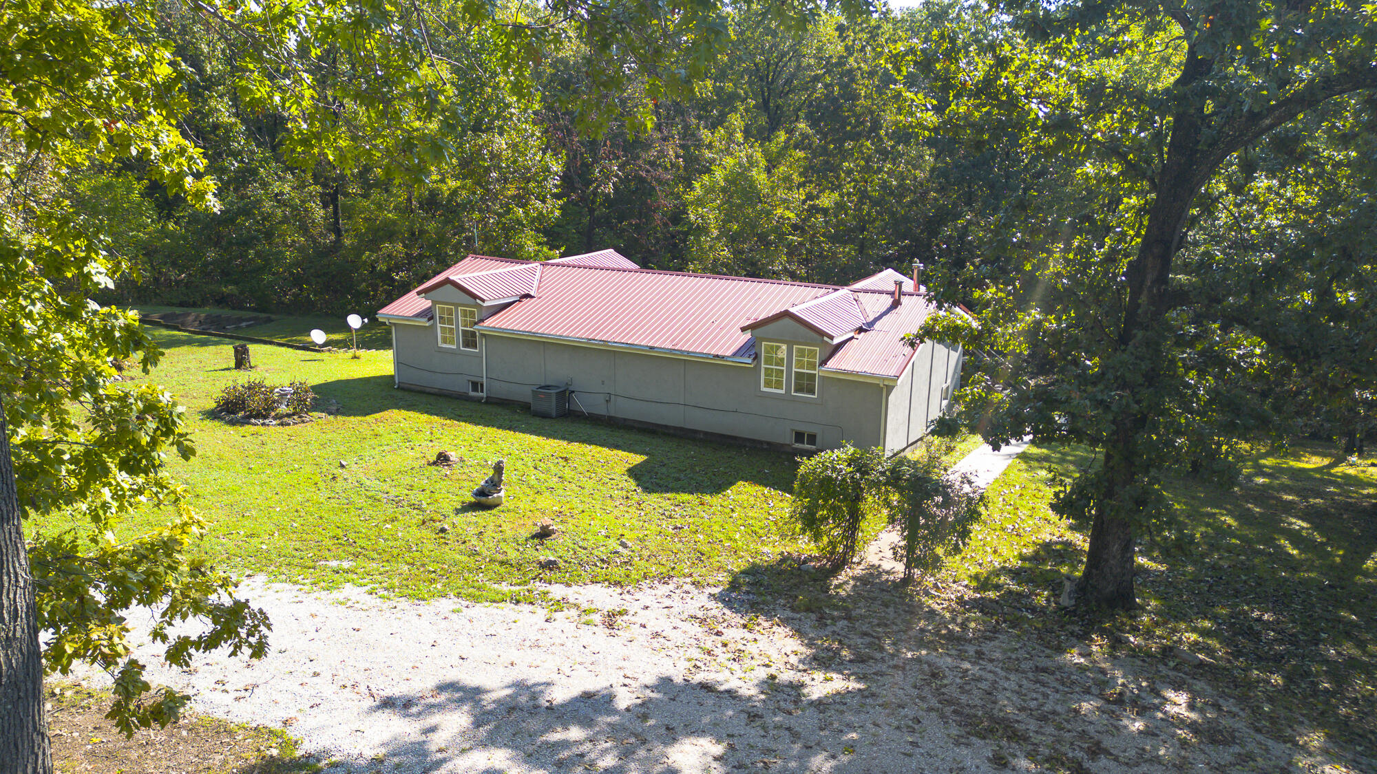 main property photo 70