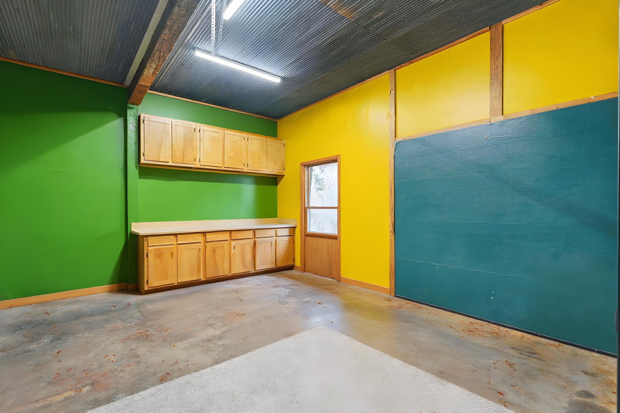 main property photo 80