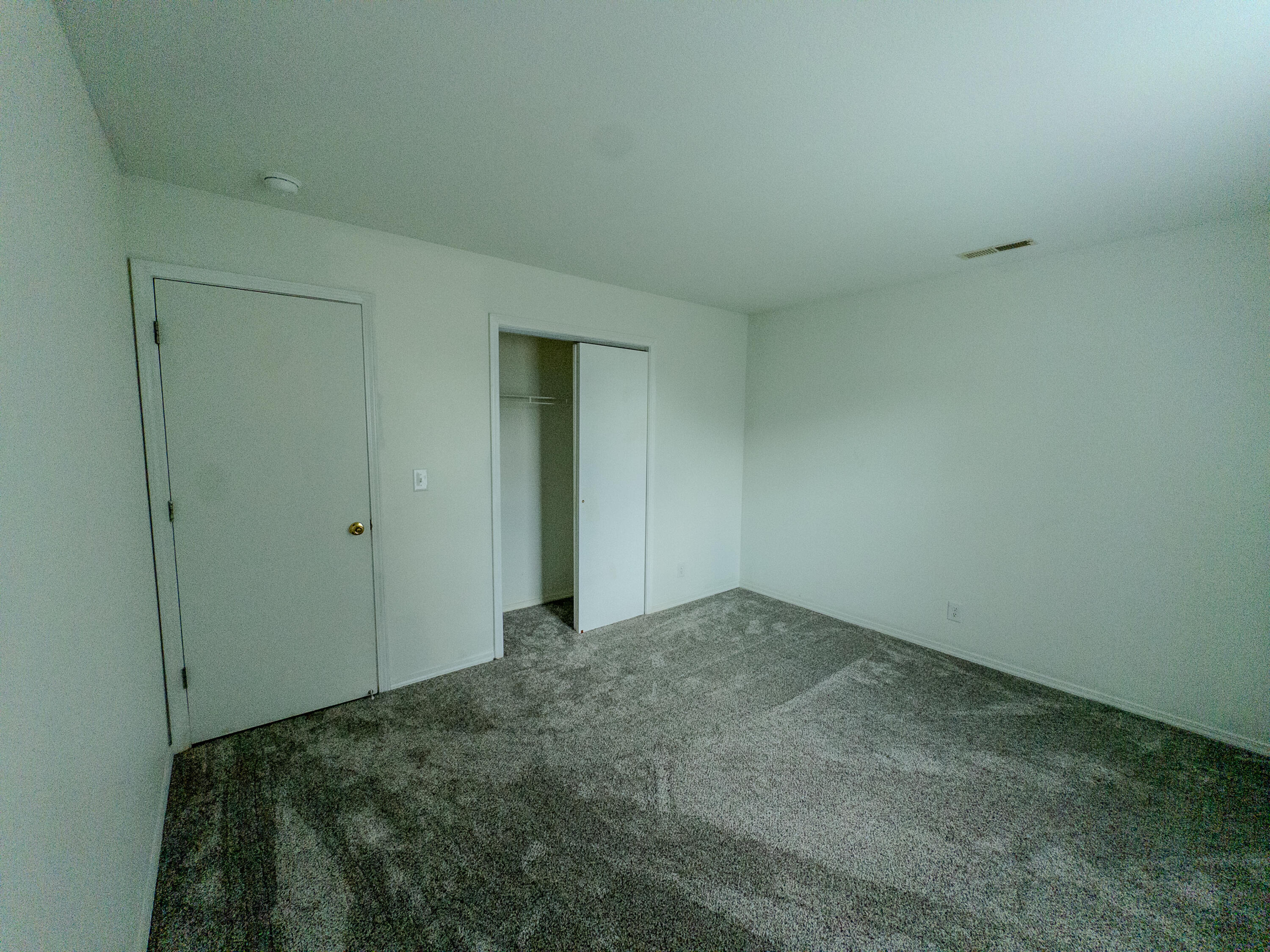 property viewer photo 24