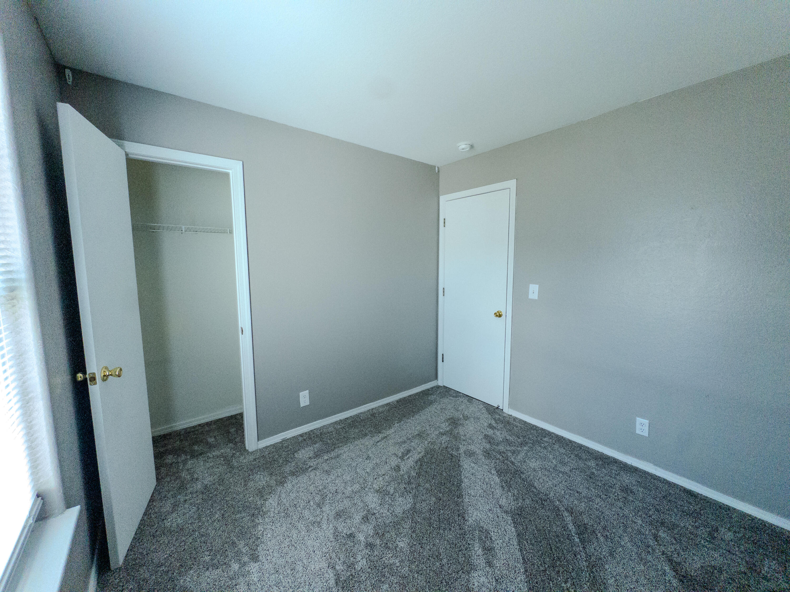 property viewer photo 27