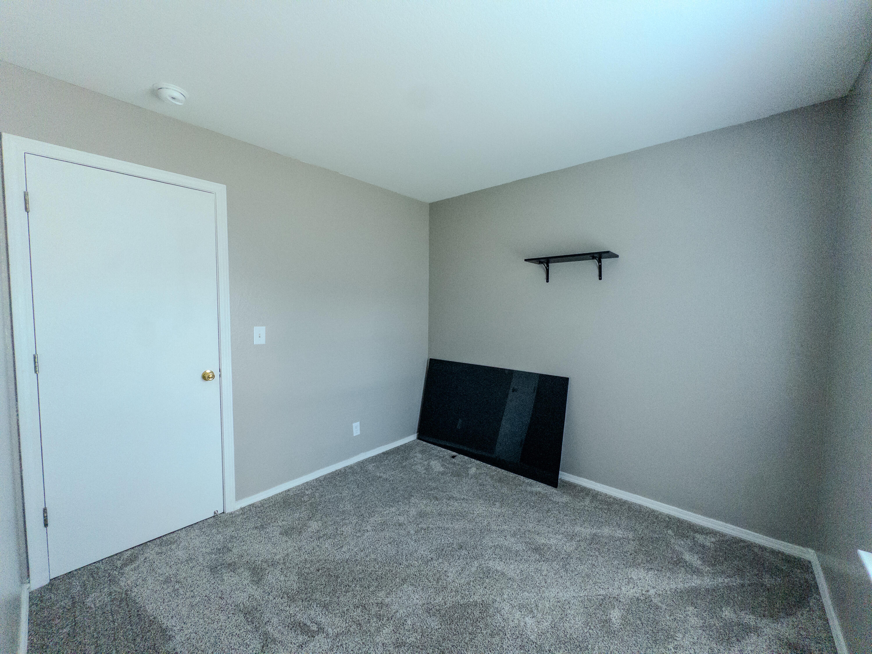 property viewer photo 29