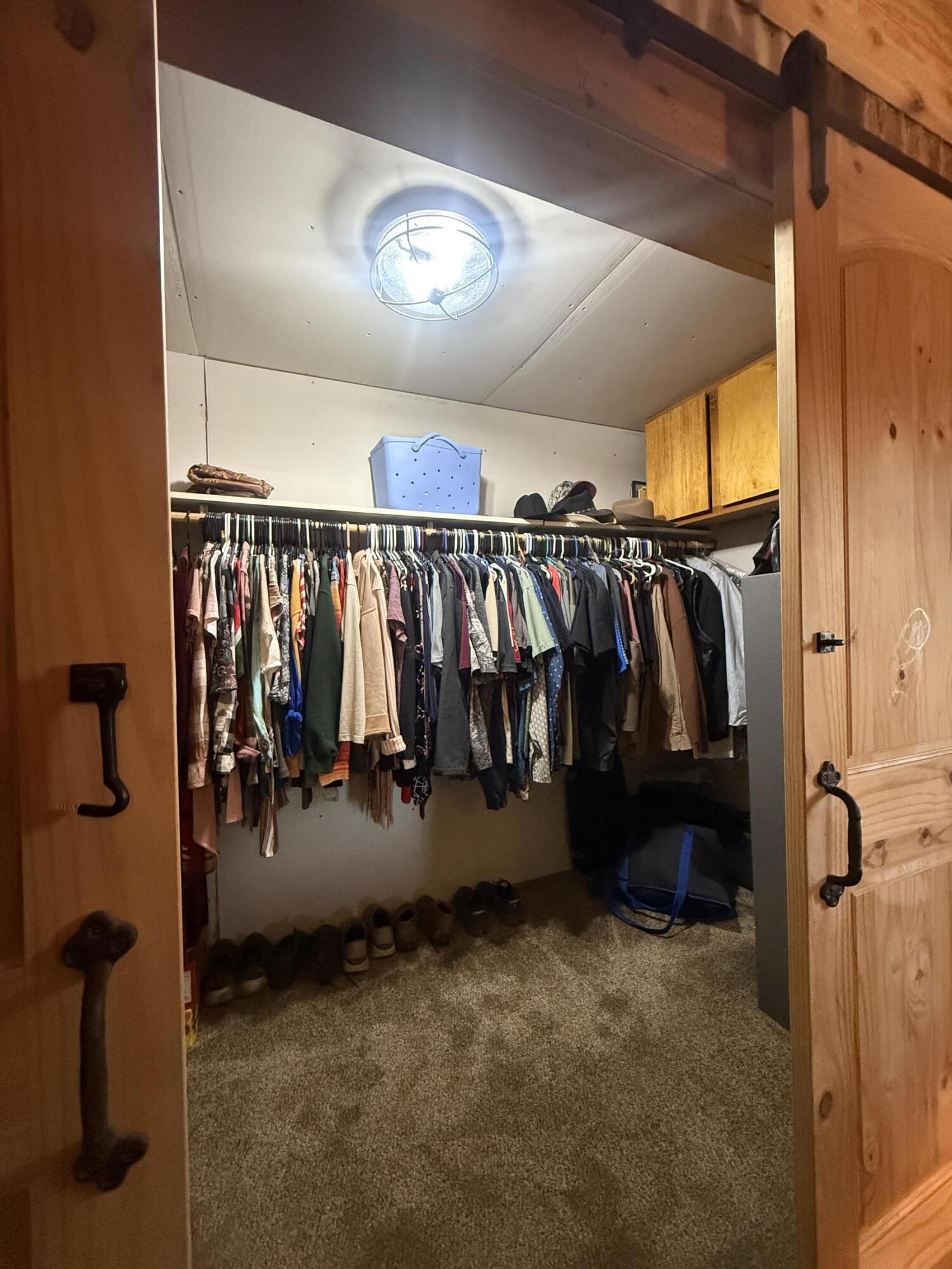 property viewer photo 15