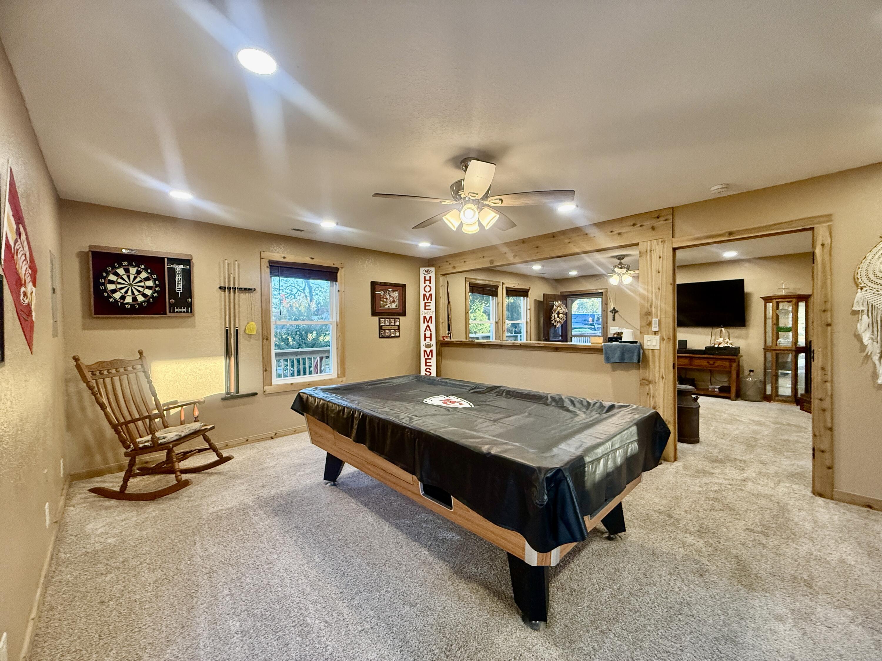 property viewer photo 18