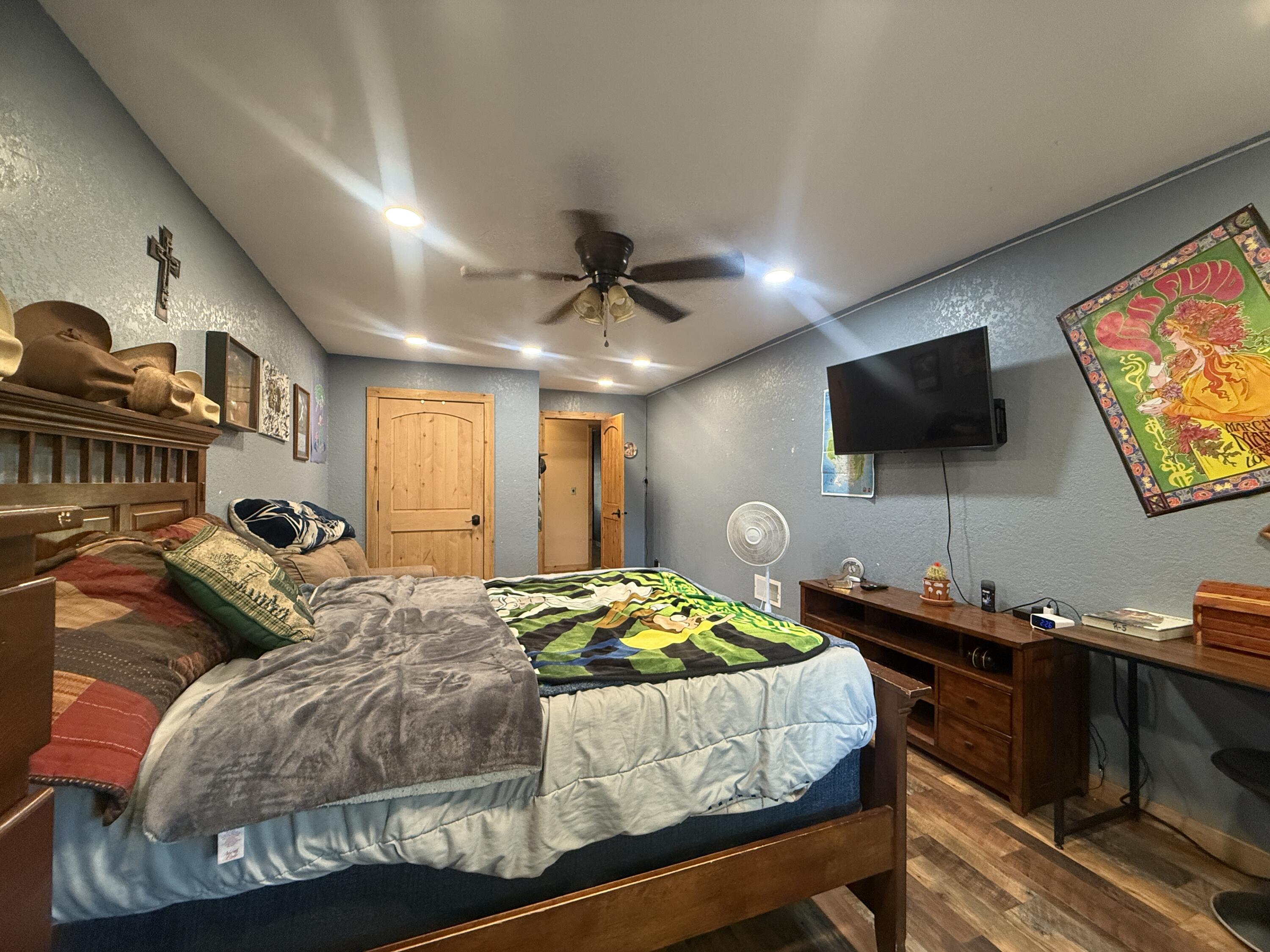 property viewer photo 22