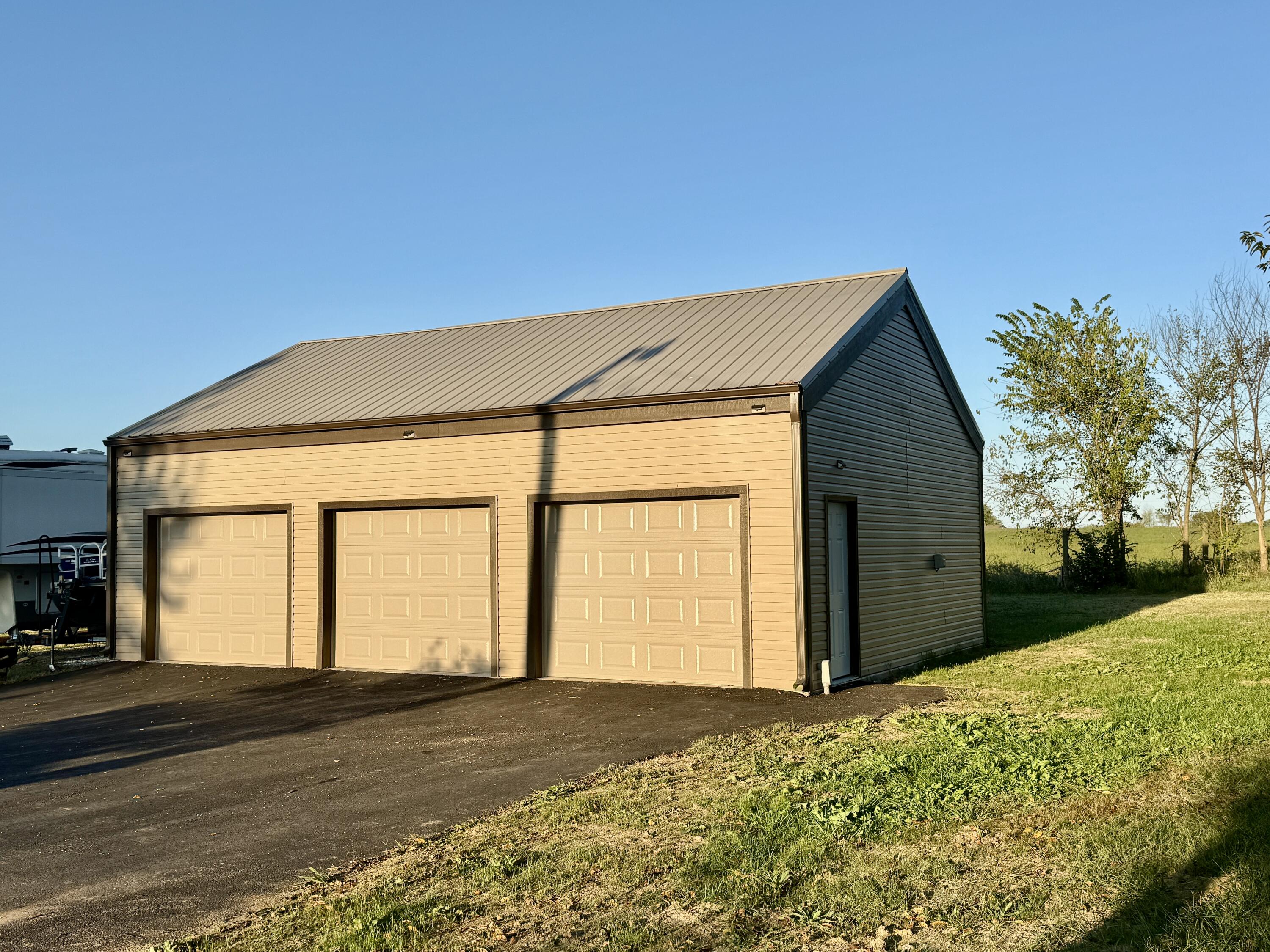 property viewer photo 24