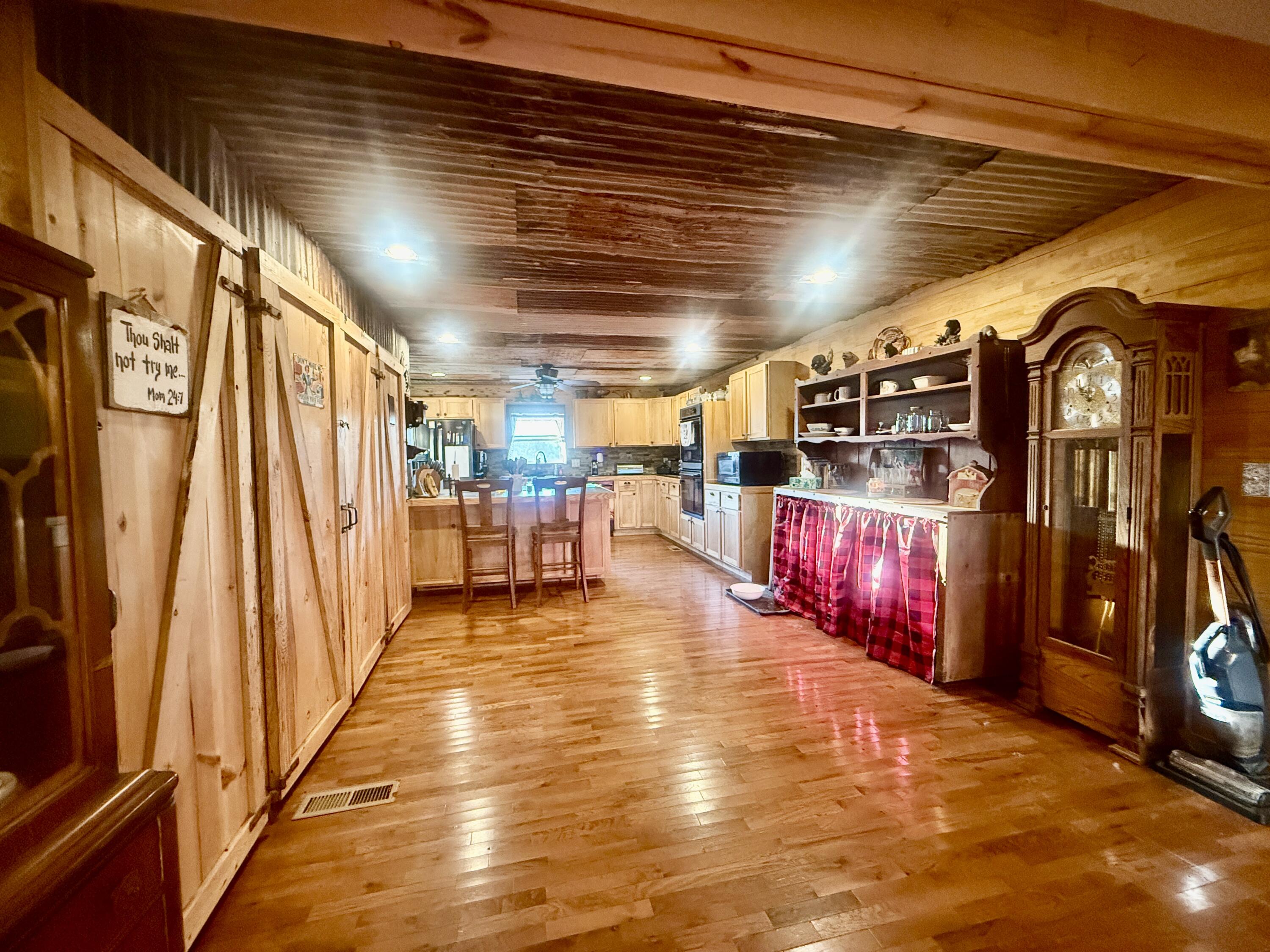 property viewer photo 5