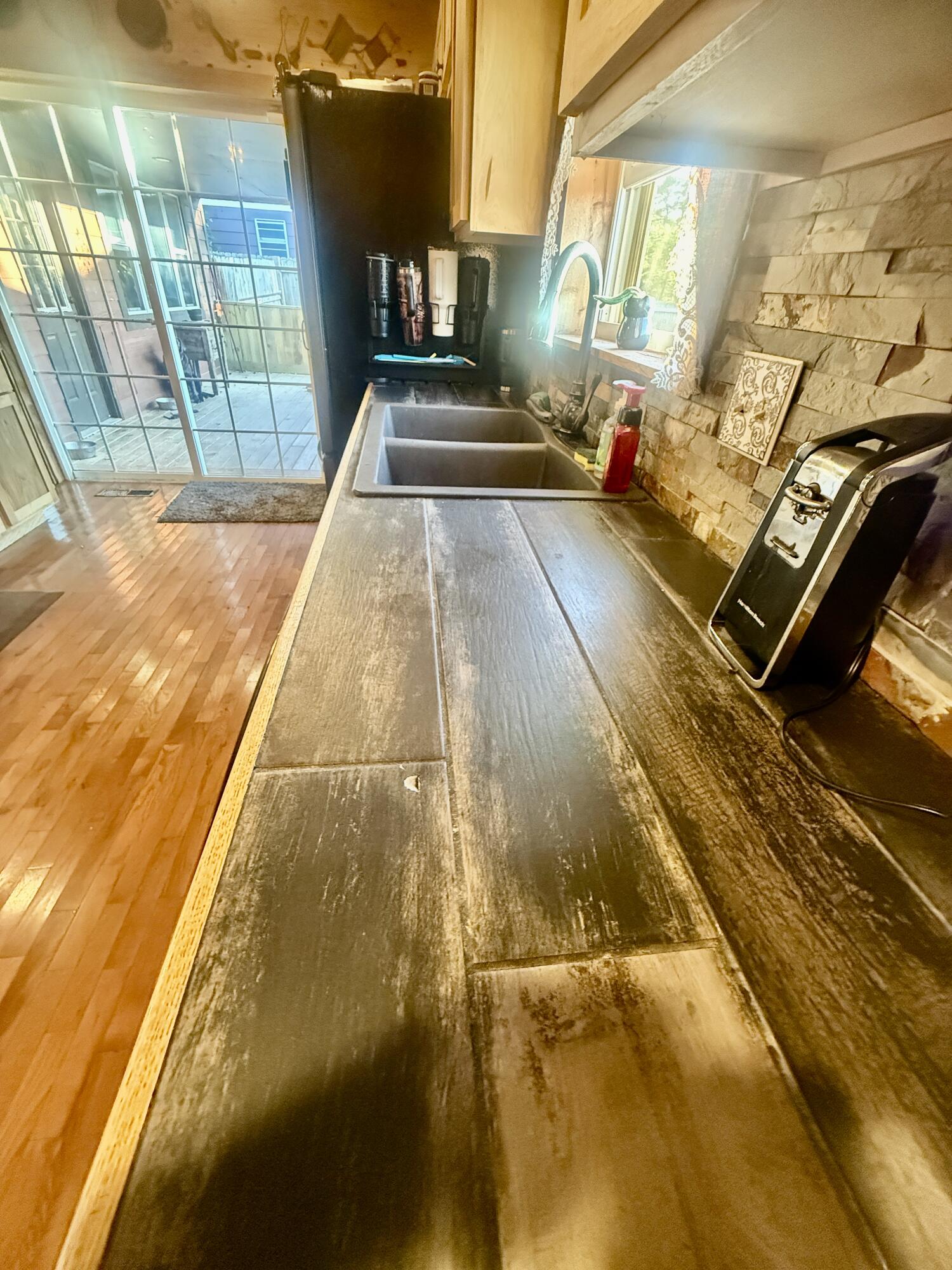 property viewer photo 6