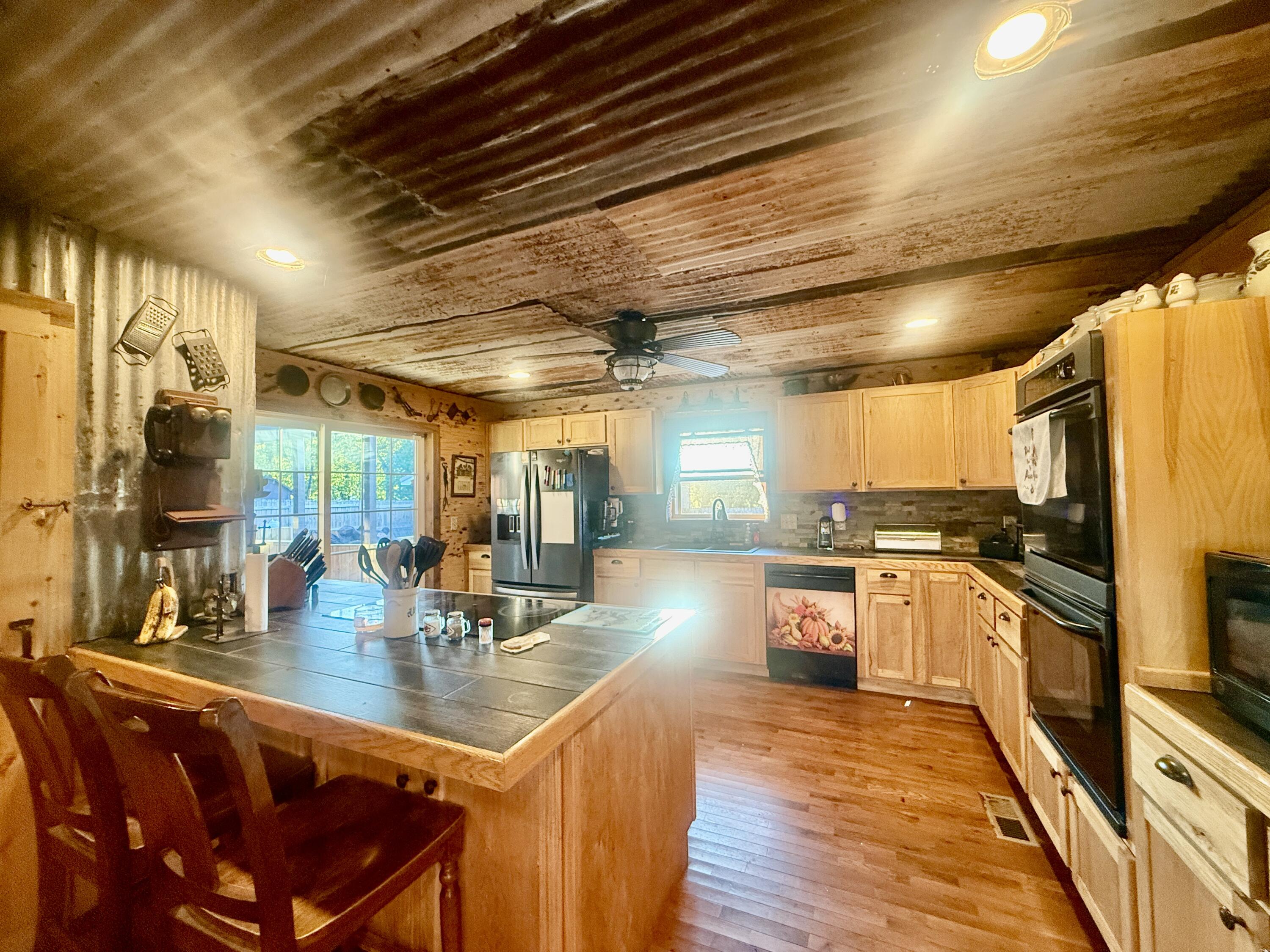 property viewer photo 8