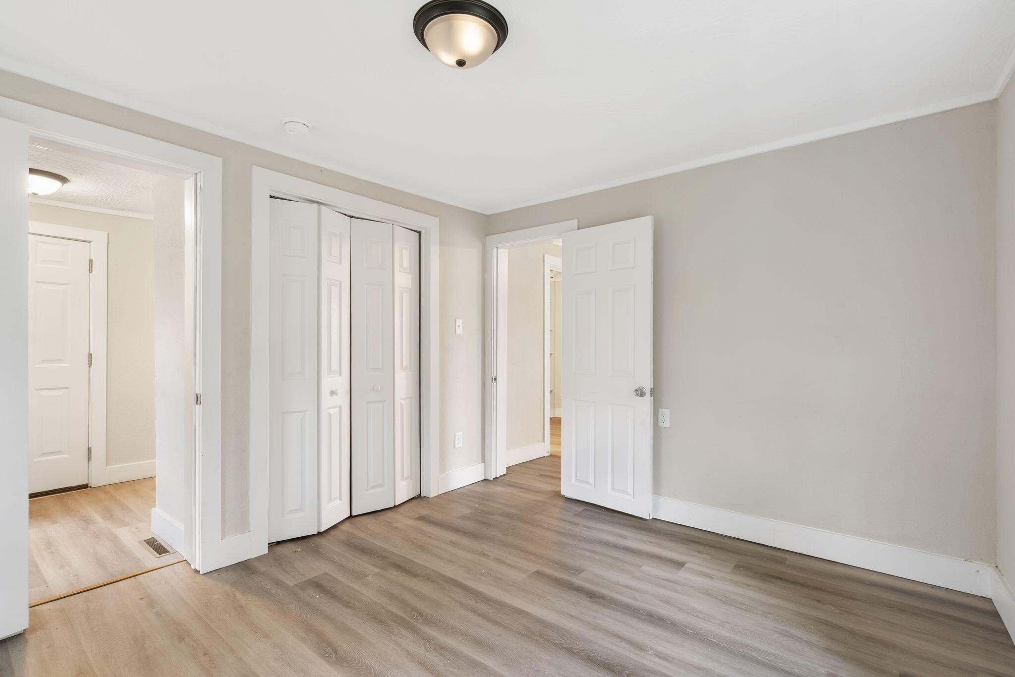property viewer photo 21