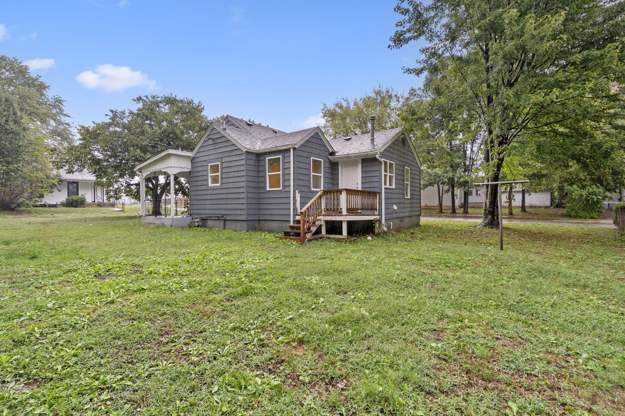 property viewer photo 24
