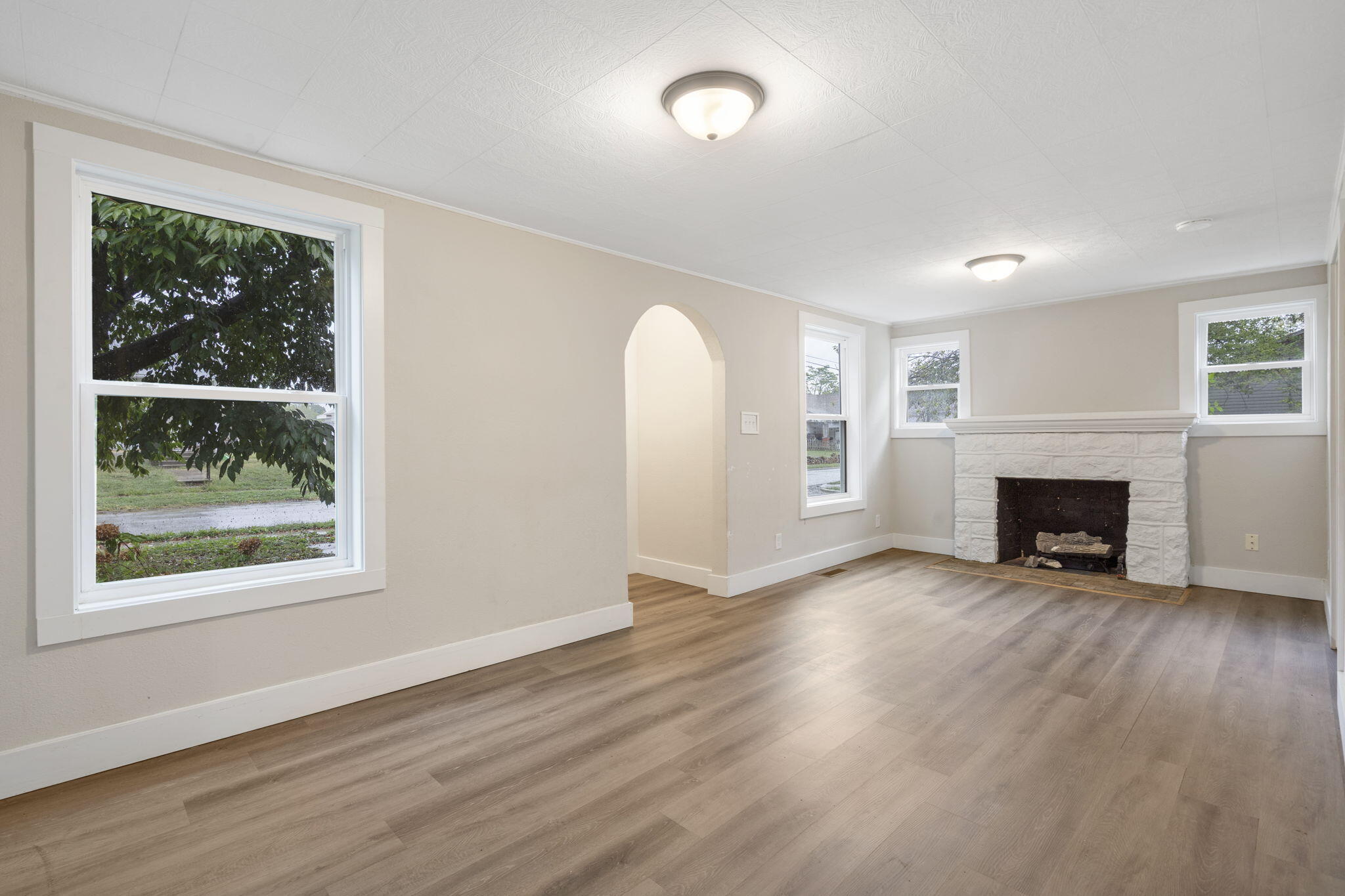 property viewer photo 5