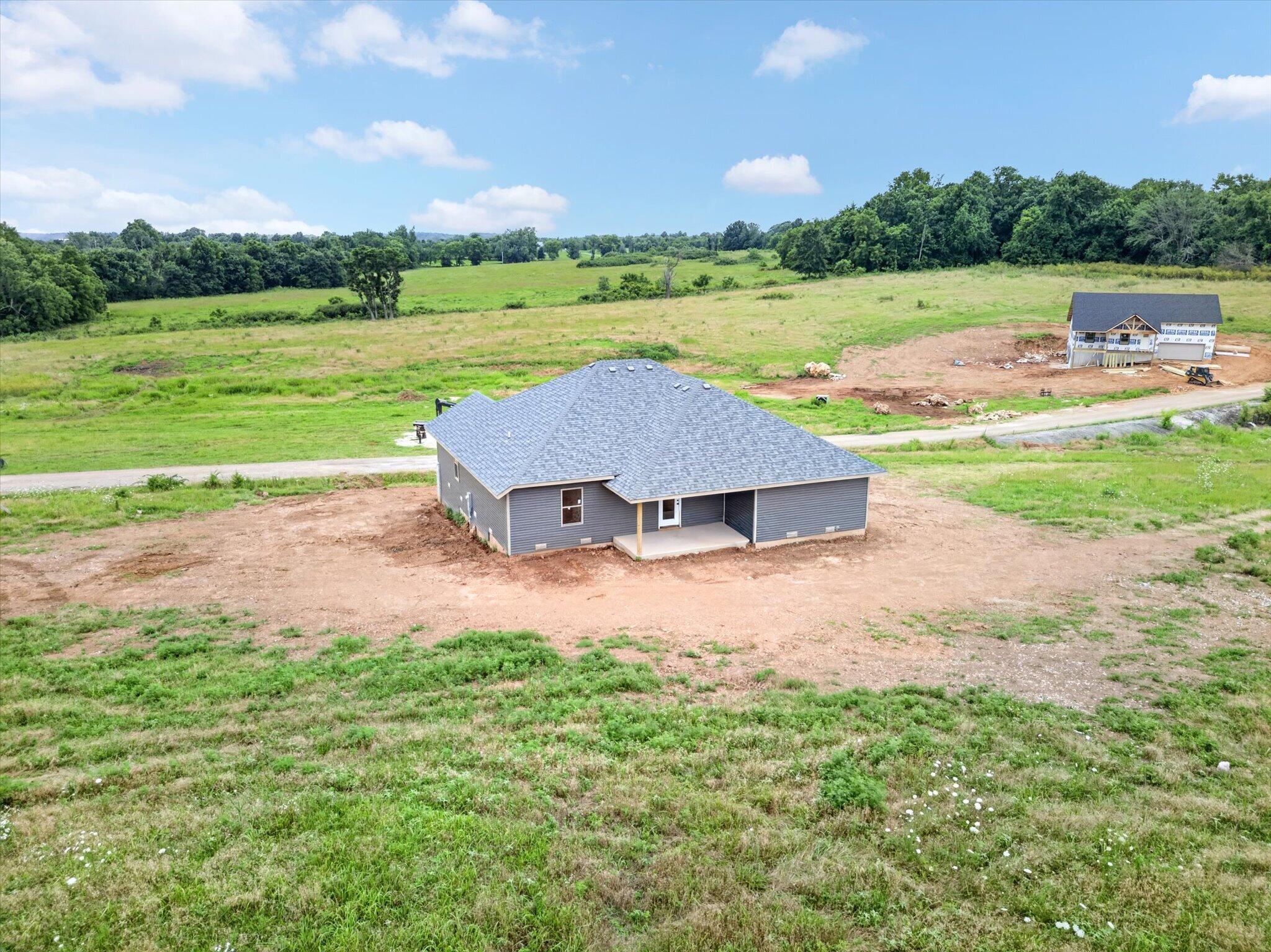 main property photo 27