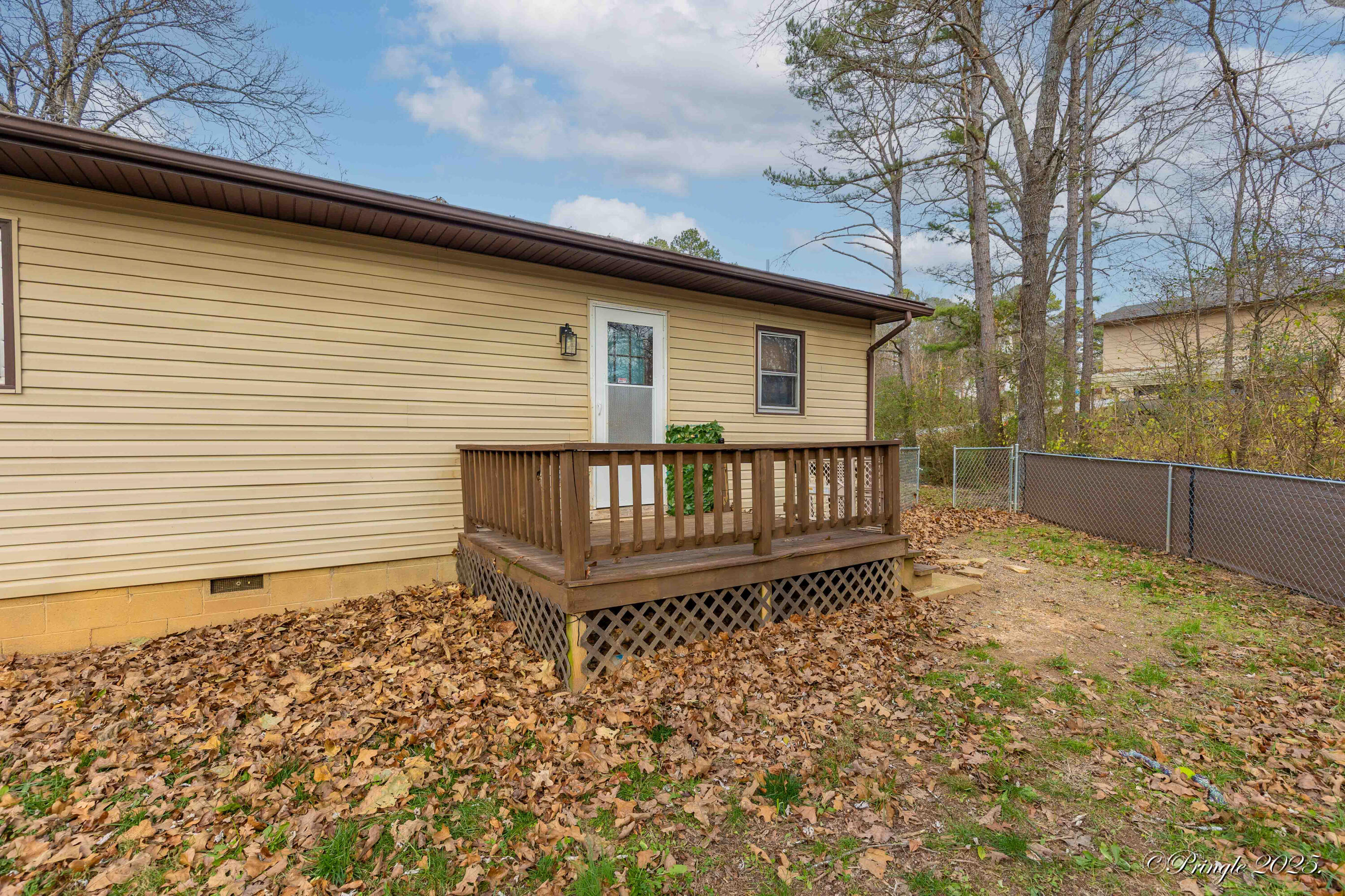 property viewer photo 25