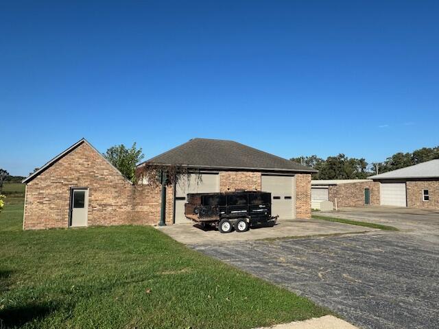 main property photo 40