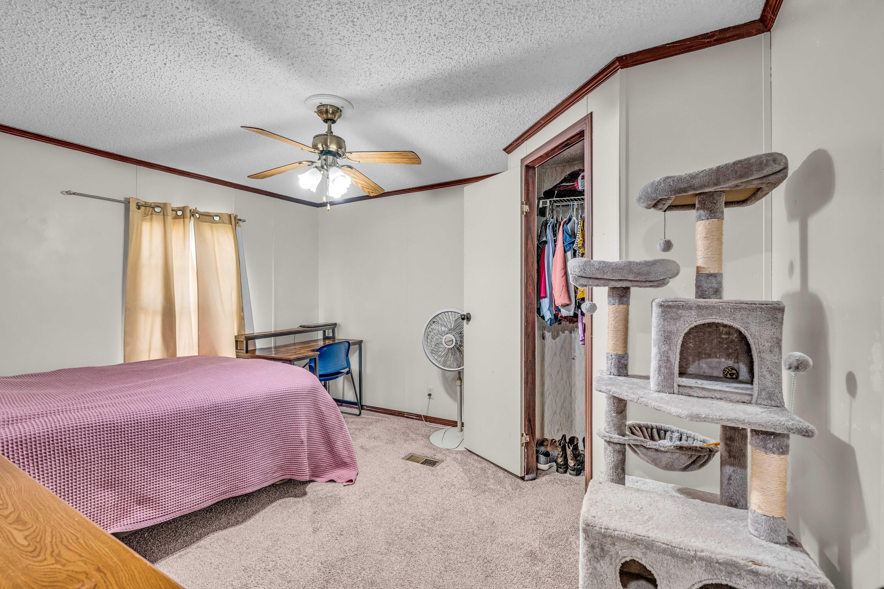 property viewer photo 8